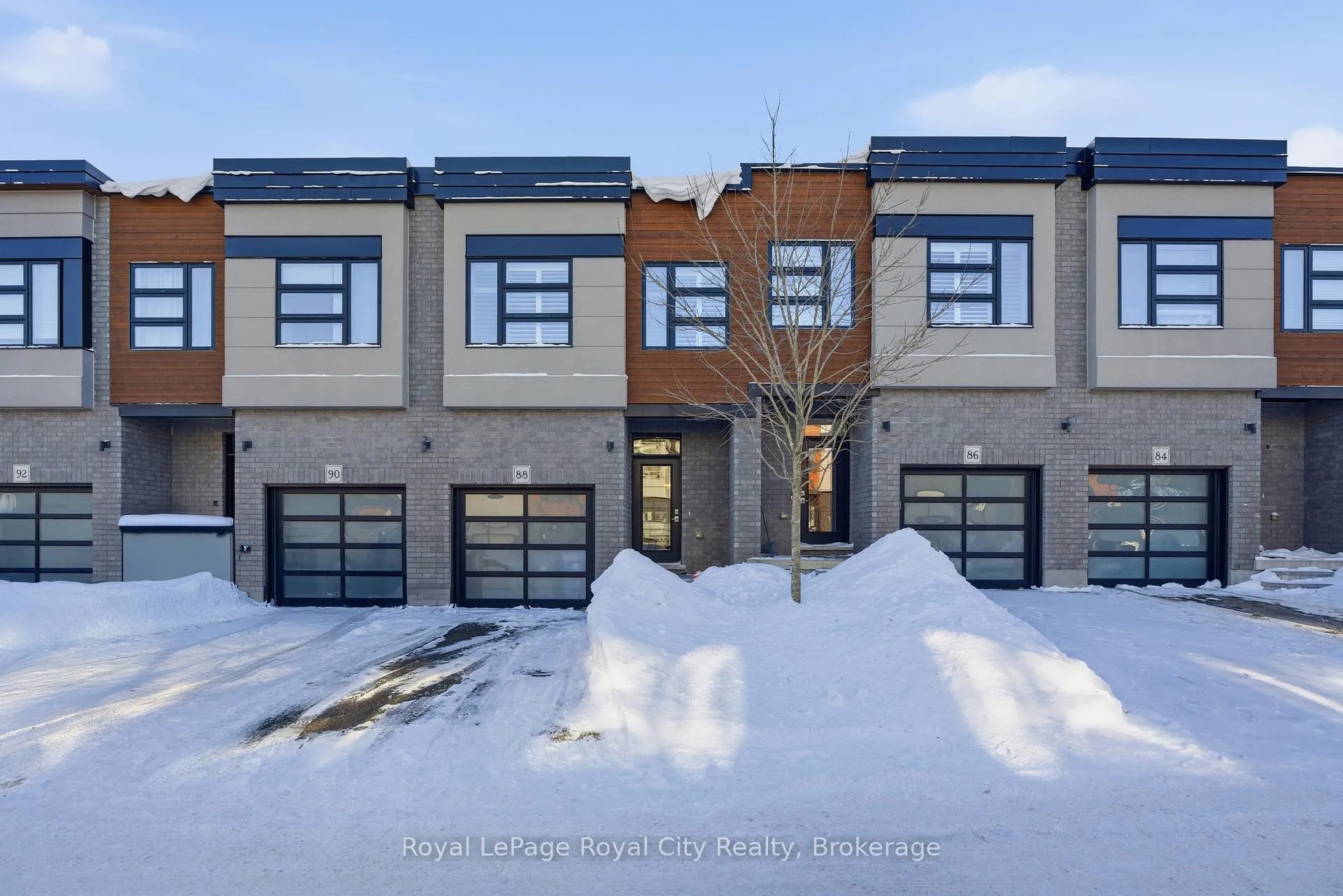 Photo 35 of Unit 88, 60 Arkell Road, Guelph, Kortright East — HOMEH