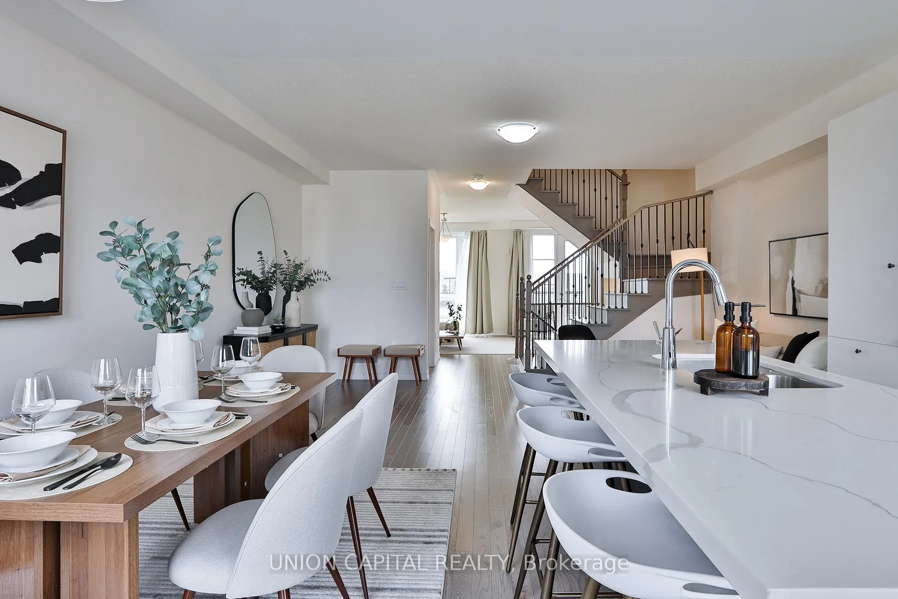 Photo 19 of 6705 Thickson Road N, Whitby, Brooklin — HOMEH