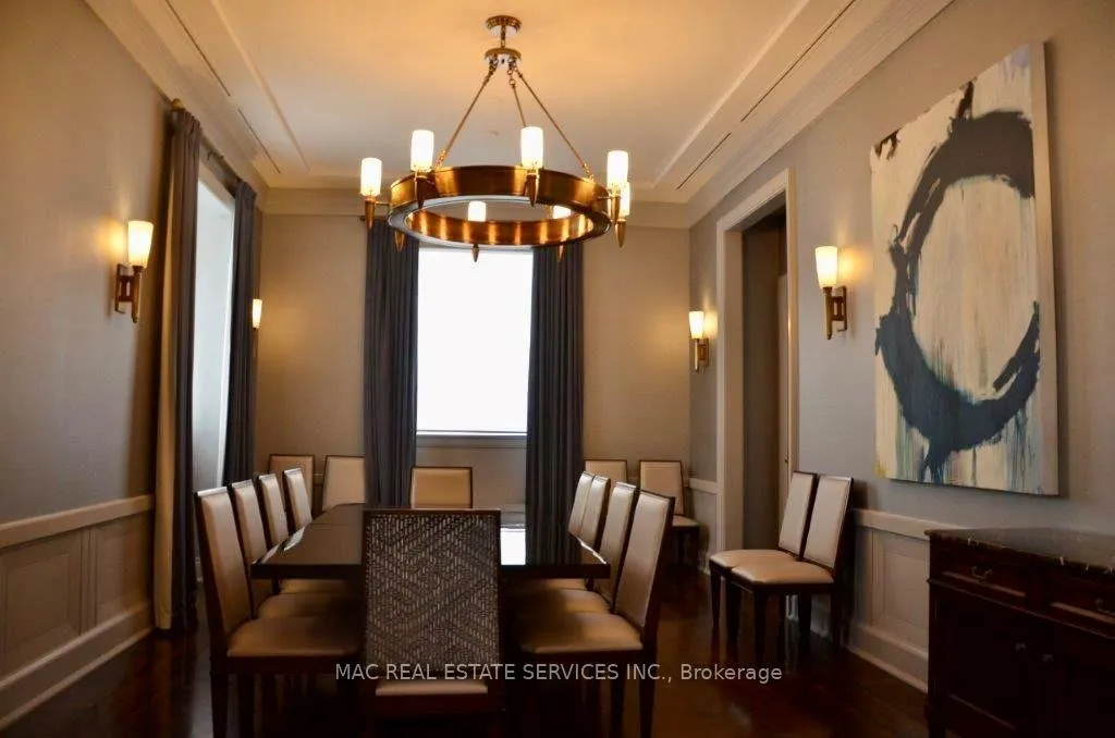 Photo 33 of Unit 4A, 1 St Thomas Street, Toronto, Bay Street Corridor — HOMEH