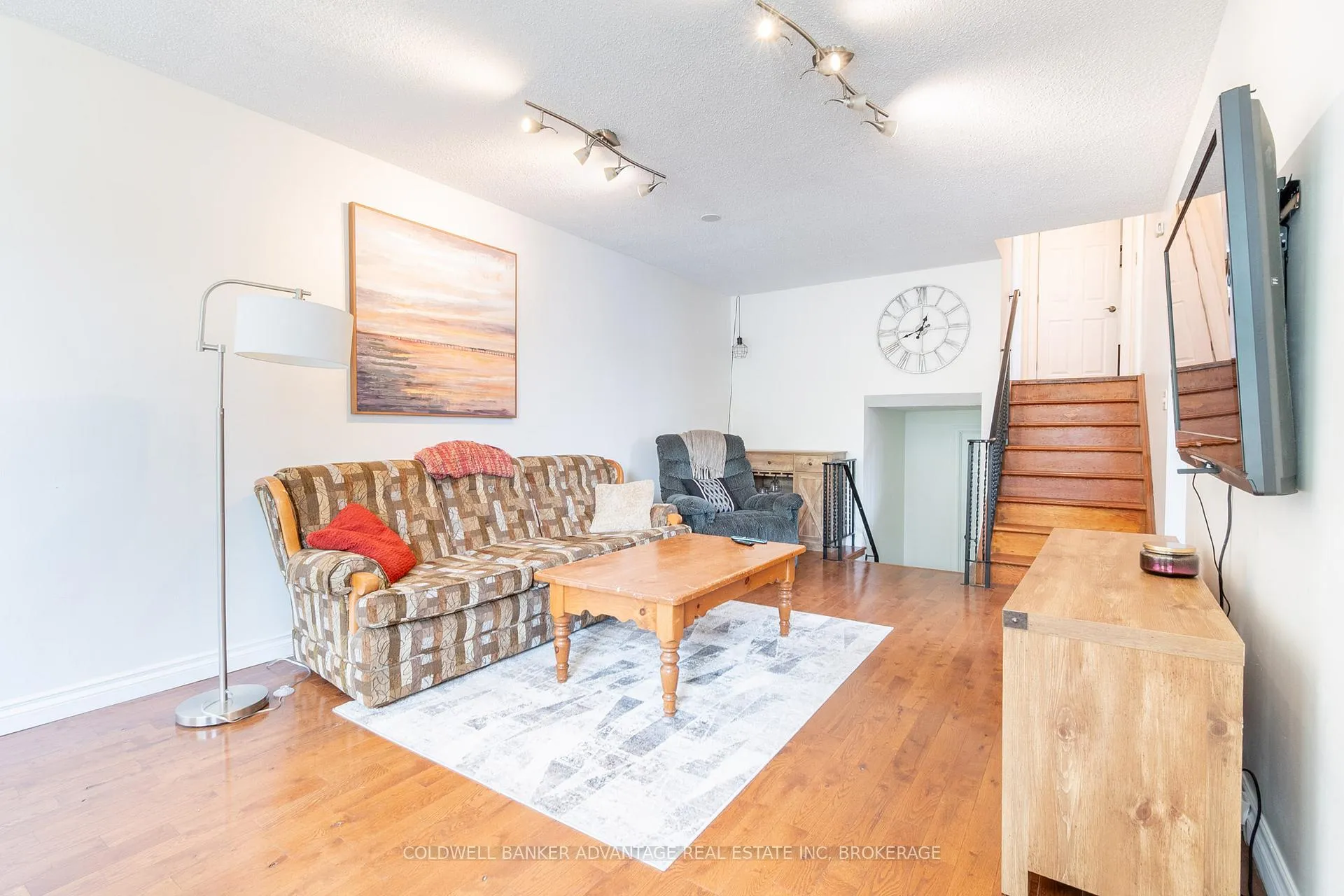 Photo 7 of 141 Linwell Road, St. Catharines, Lakeport — HOMEH