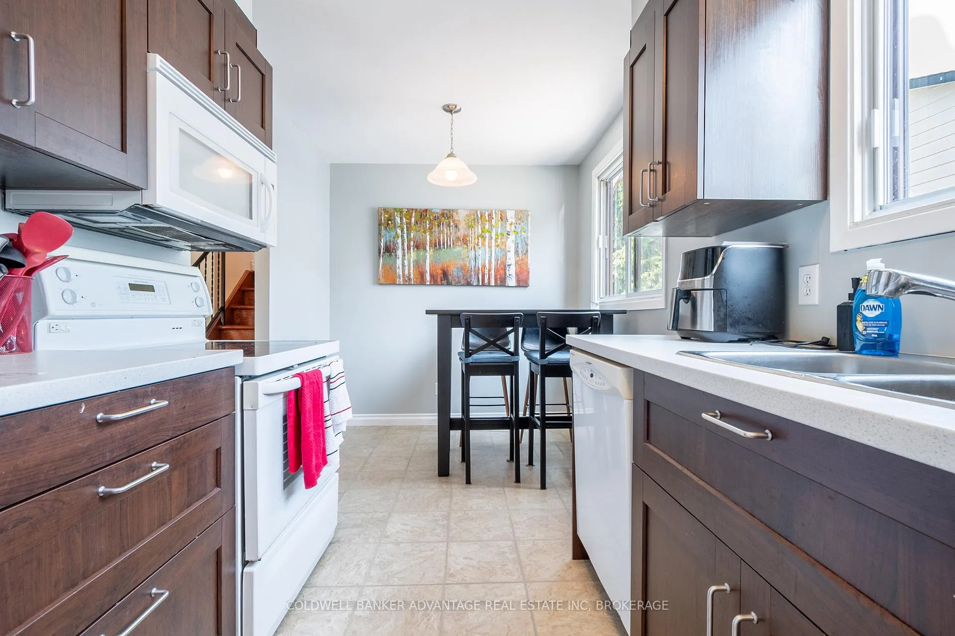 Photo 10 of 141 Linwell Road, St. Catharines, Lakeport — HOMEH