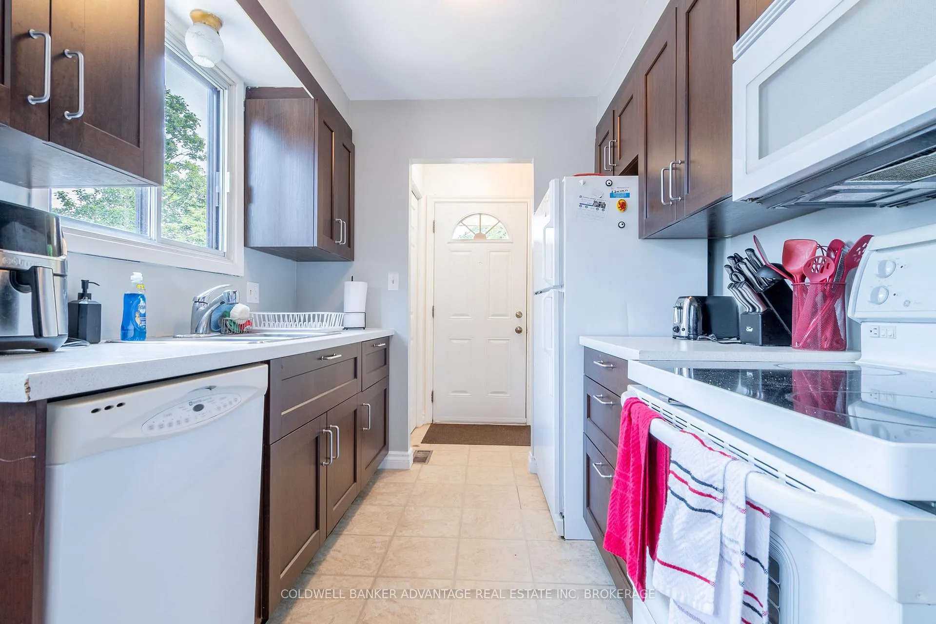 Photo 12 of 141 Linwell Road, St. Catharines, Lakeport — HOMEH