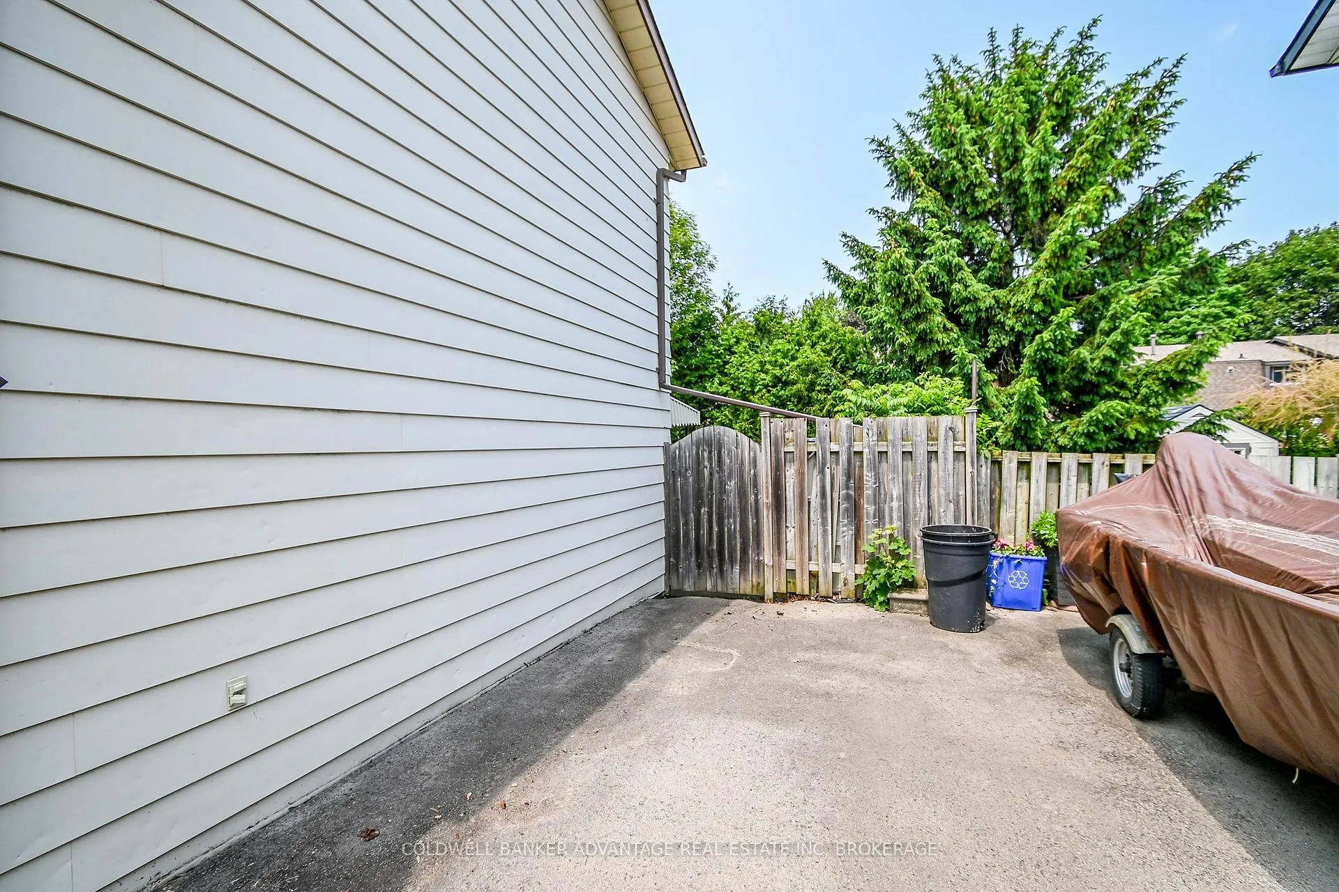 Photo 26 of 141 Linwell Road, St. Catharines, Lakeport — HOMEH