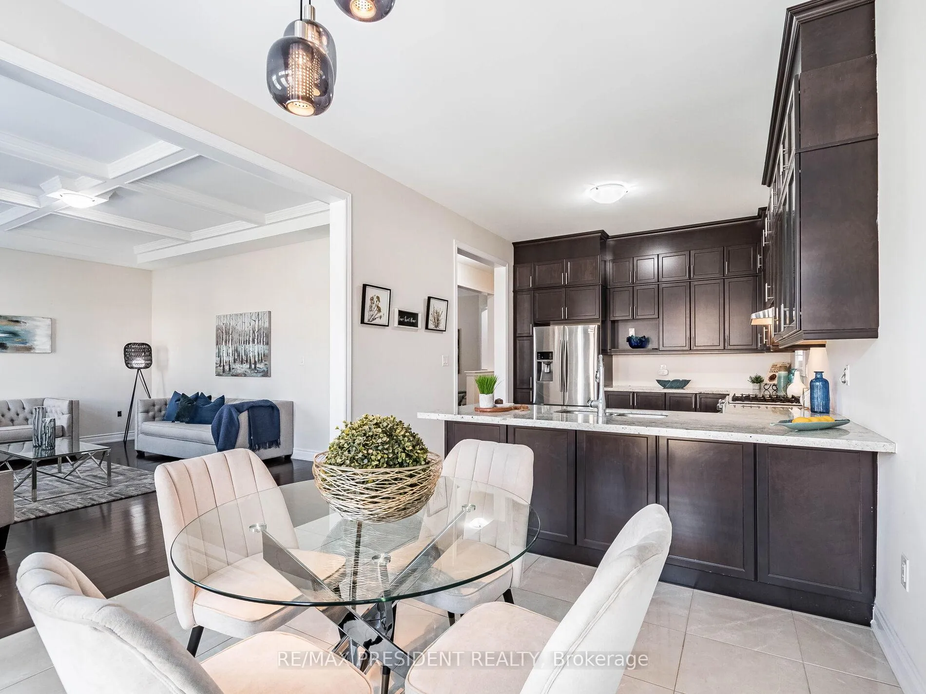 Photo 14 of 16 Monarch Drive, Halton Hills, Georgetown — HOMEH