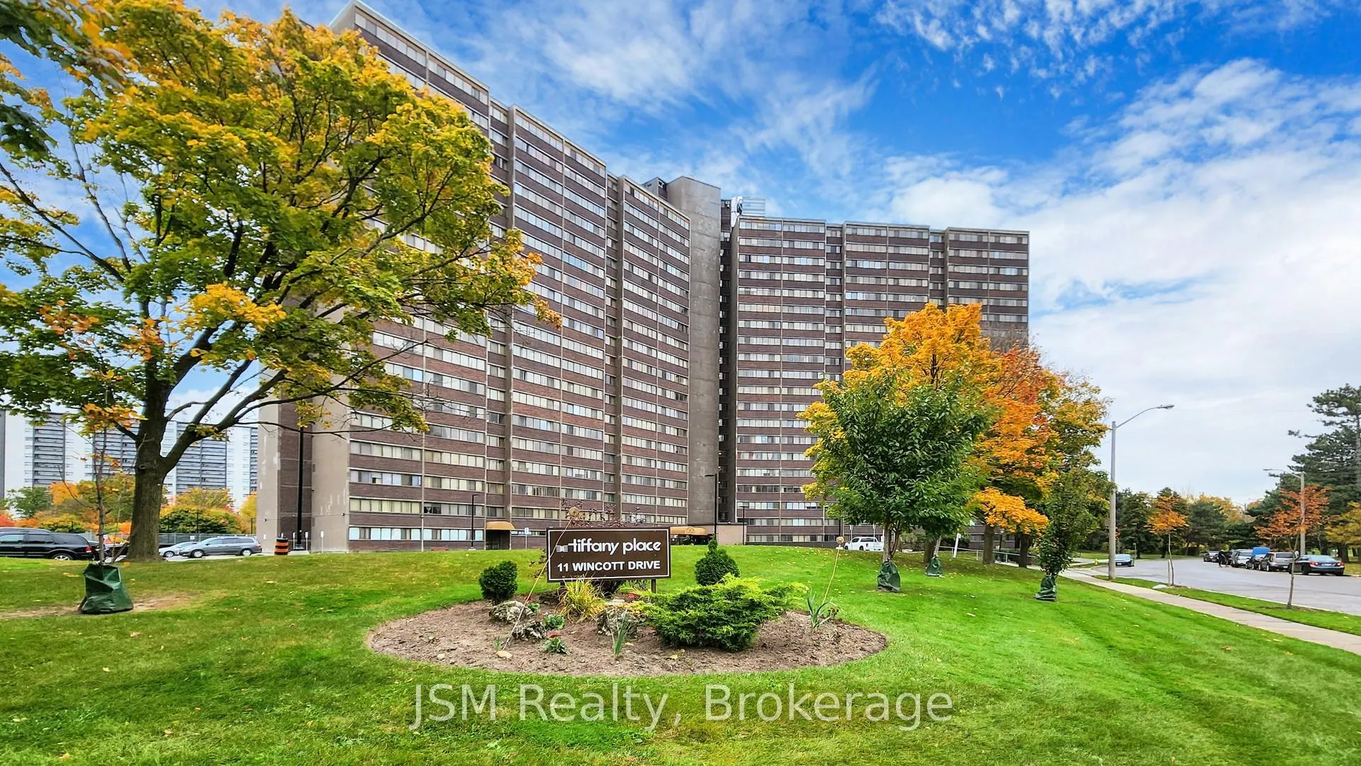 Photo 1 of Unit 1912, 11 Wincott Drive, Etobicoke, Kingsview Village-The Westway — HOMEH