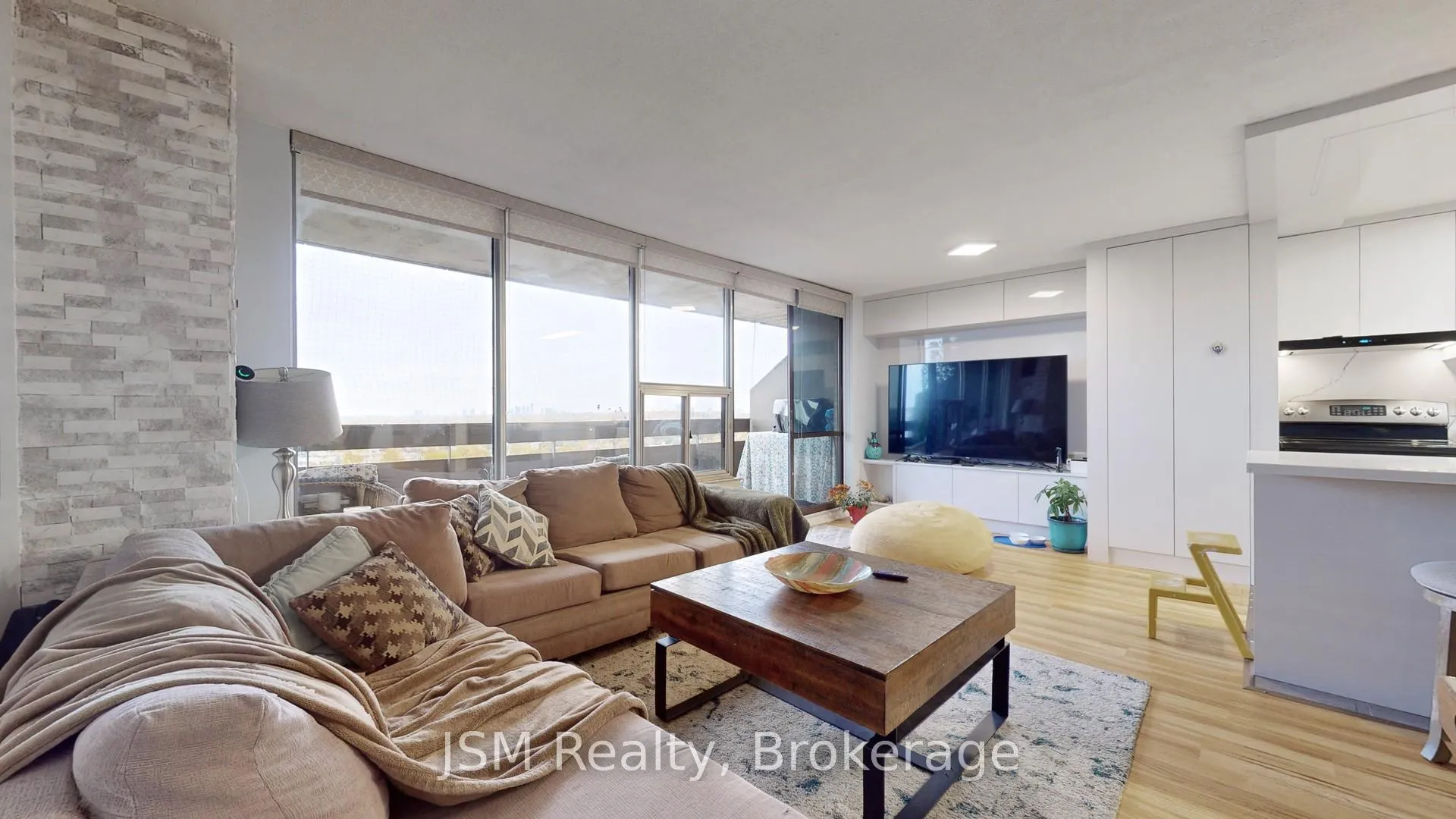 Photo 8 of Unit 1912, 11 Wincott Drive, Etobicoke, Kingsview Village-The Westway — HOMEH
