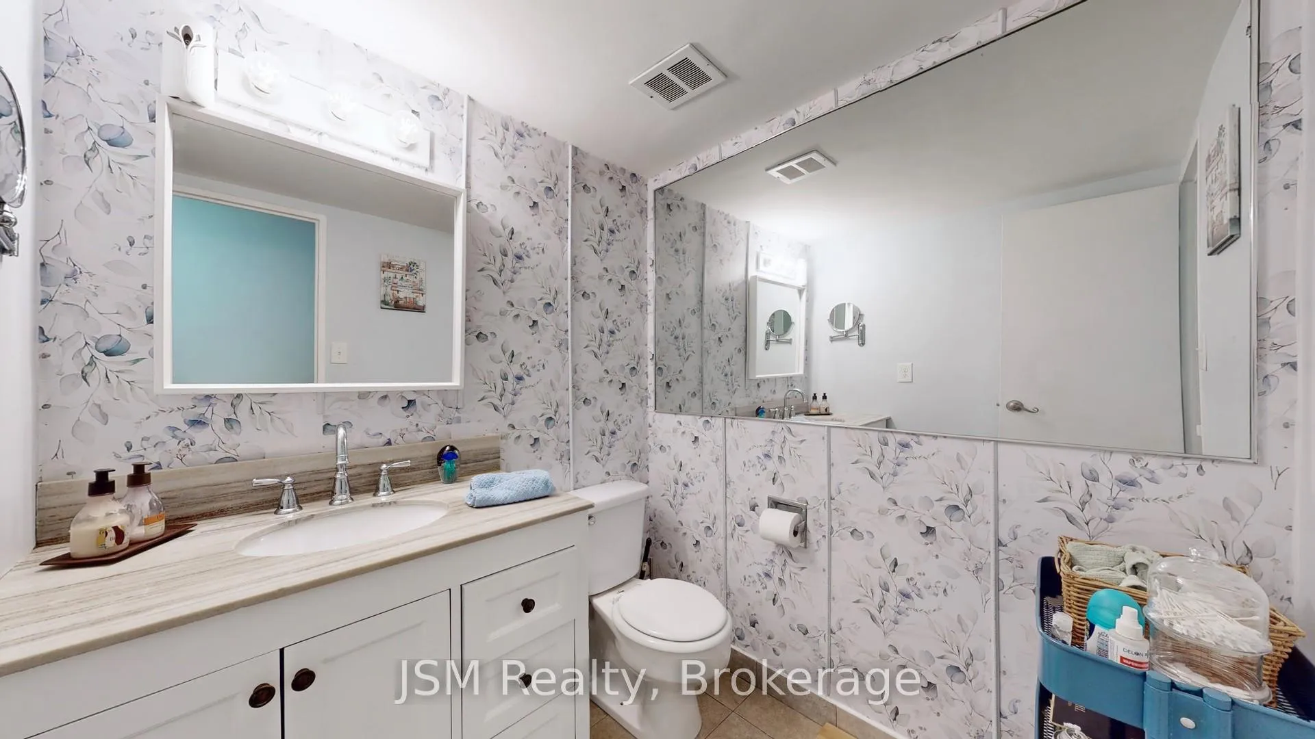 Photo 16 of Unit 1912, 11 Wincott Drive, Etobicoke, Kingsview Village-The Westway — HOMEH