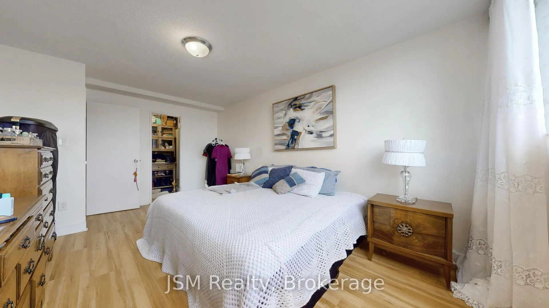 Photo 19 of Unit 1912, 11 Wincott Drive, Etobicoke, Kingsview Village-The Westway — HOMEH