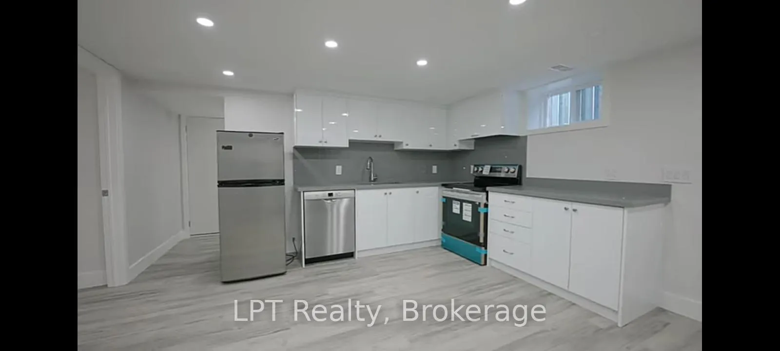 Photo 12 of 474 Phillip Murray Avenue, Oshawa, Lakeview — HOMEH