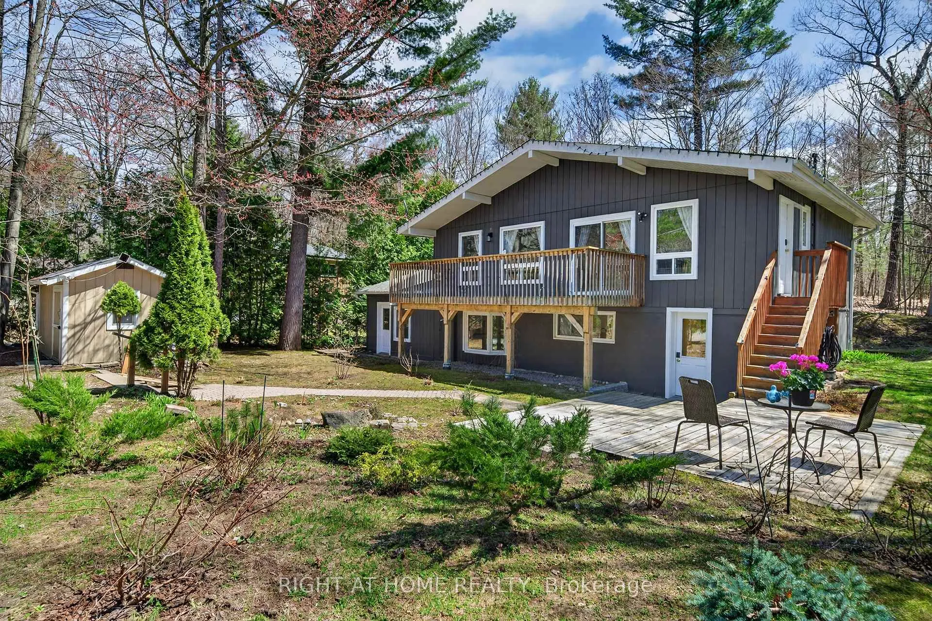 Photo 1 of 703 Lafontaine Rd W. Route, Tiny, Rural Tiny — HOMEH