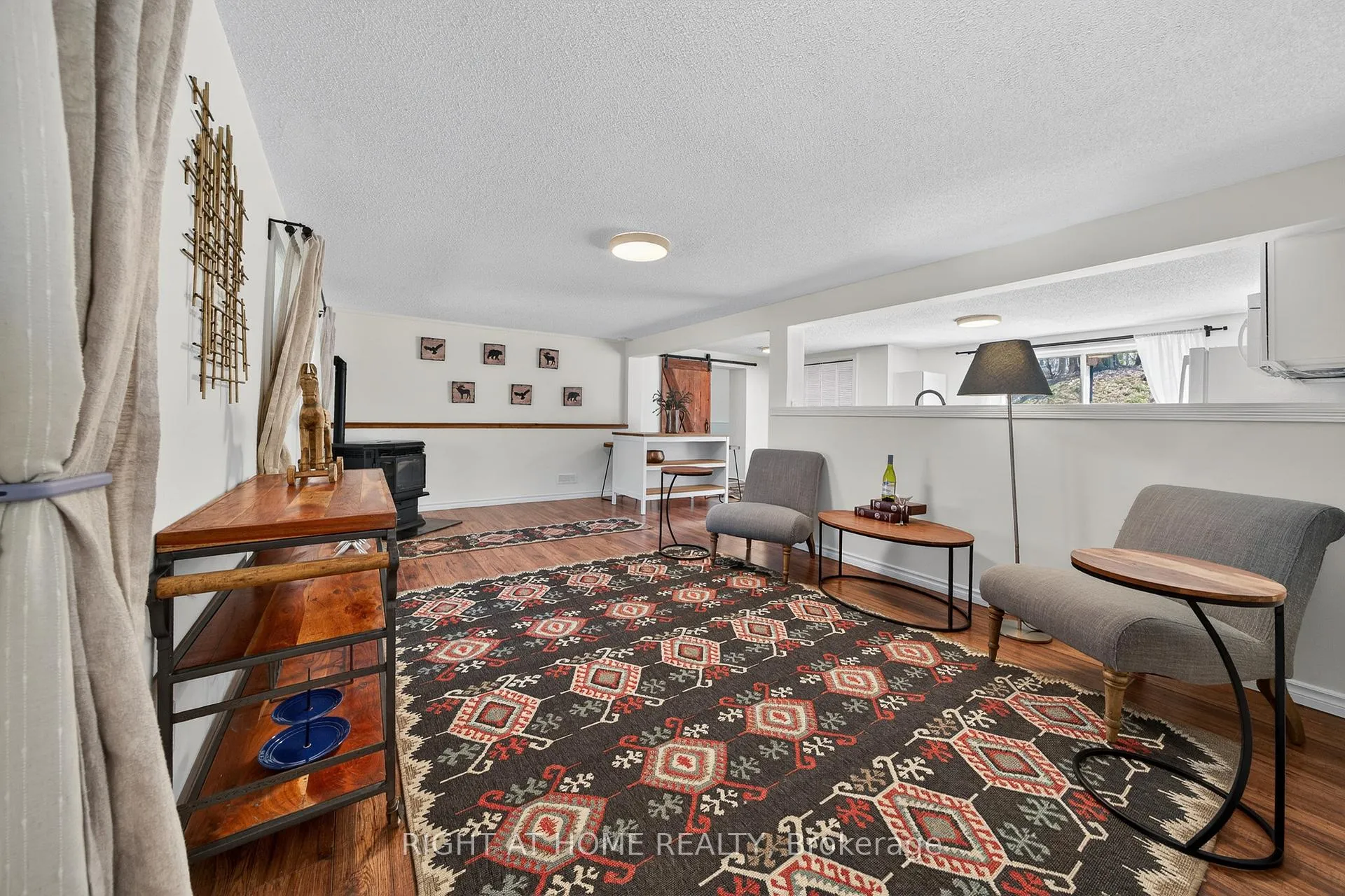 Photo 12 of 703 Lafontaine Rd W. Route, Tiny, Rural Tiny — HOMEH