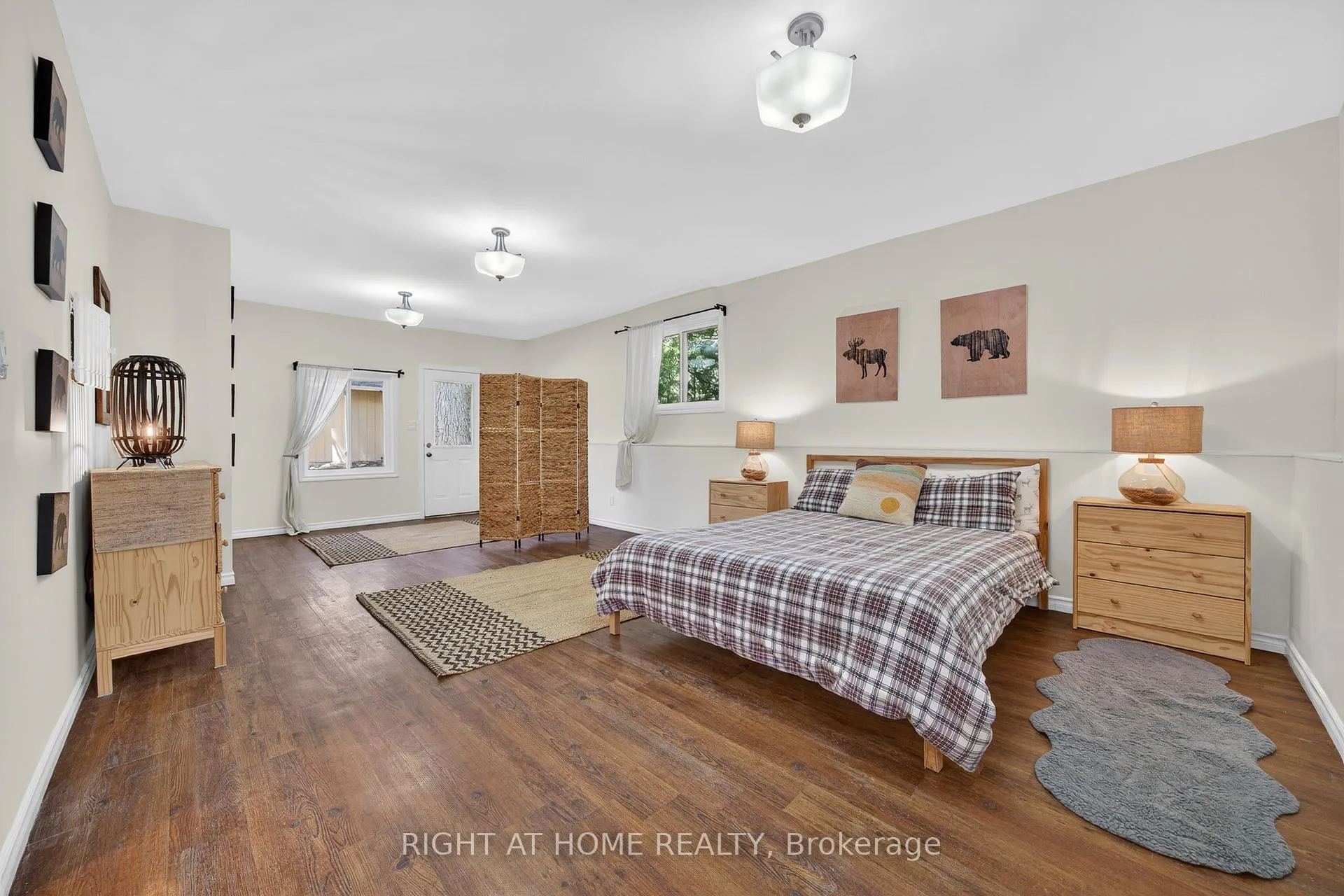Photo 17 of 703 Lafontaine Rd W. Route, Tiny, Rural Tiny — HOMEH