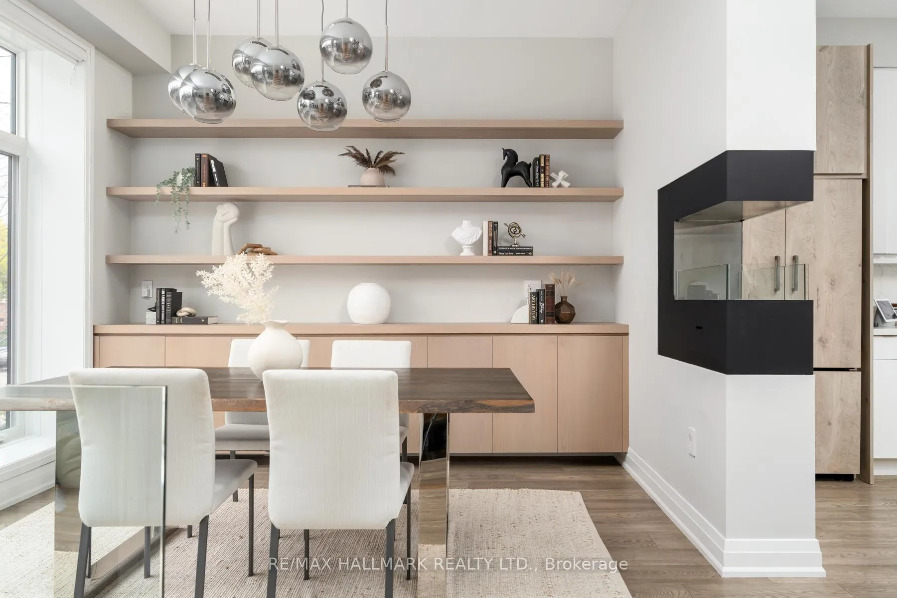 Photo 4 of 53 Northbrook Road, Toronto, East York — HOMEH