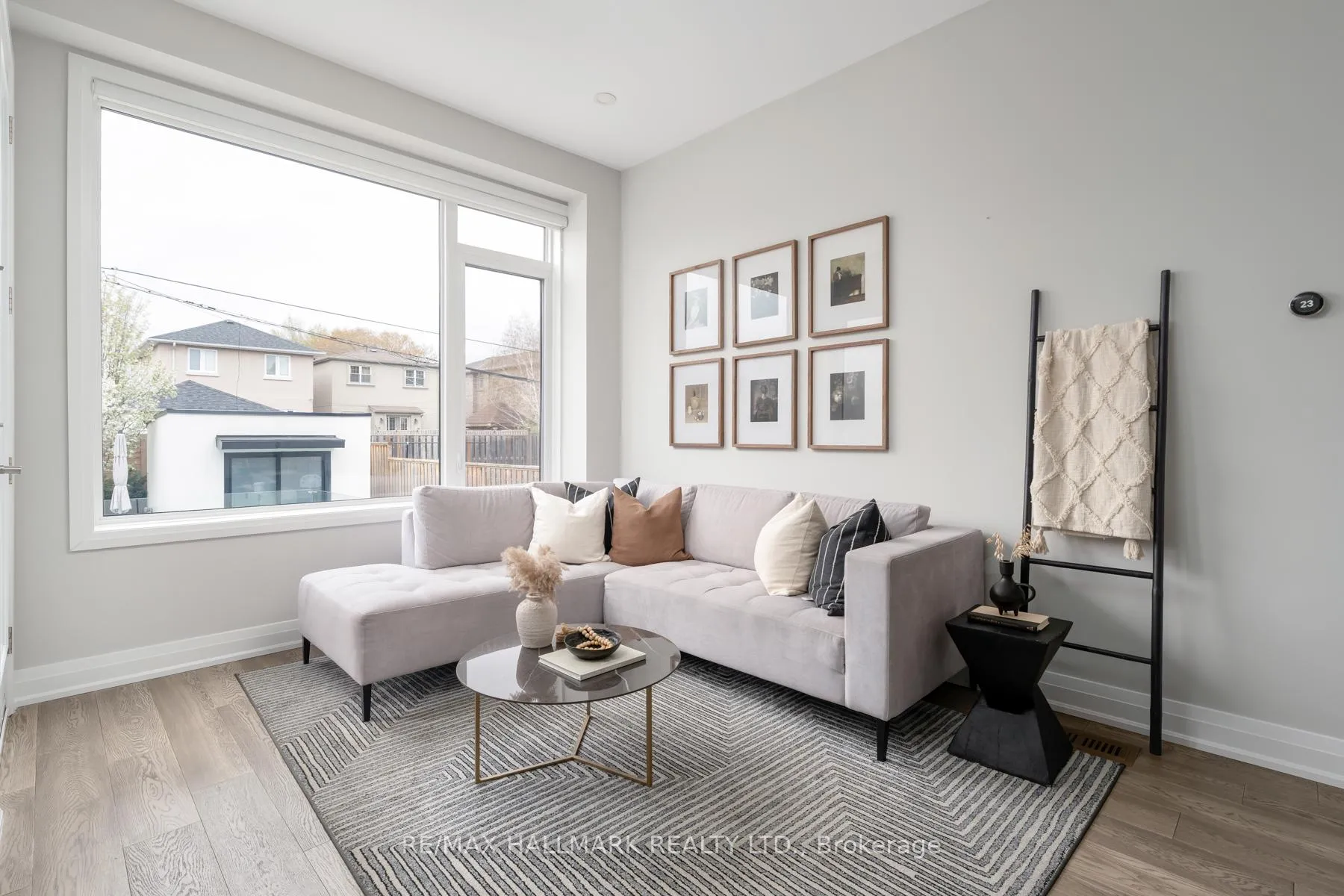 Photo 12 of 53 Northbrook Road, Toronto, East York — HOMEH