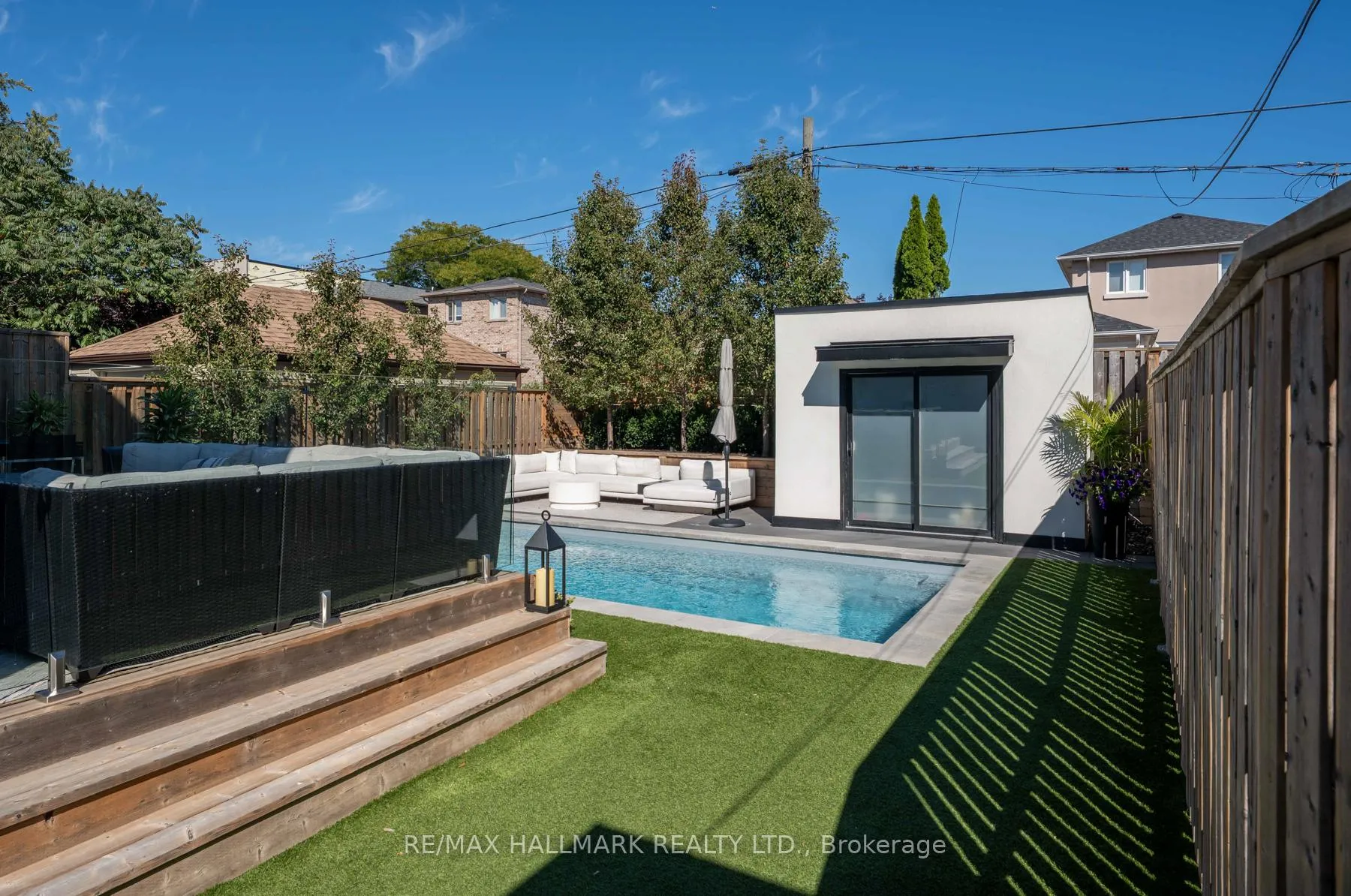Photo 33 of 53 Northbrook Road, Toronto, East York — HOMEH