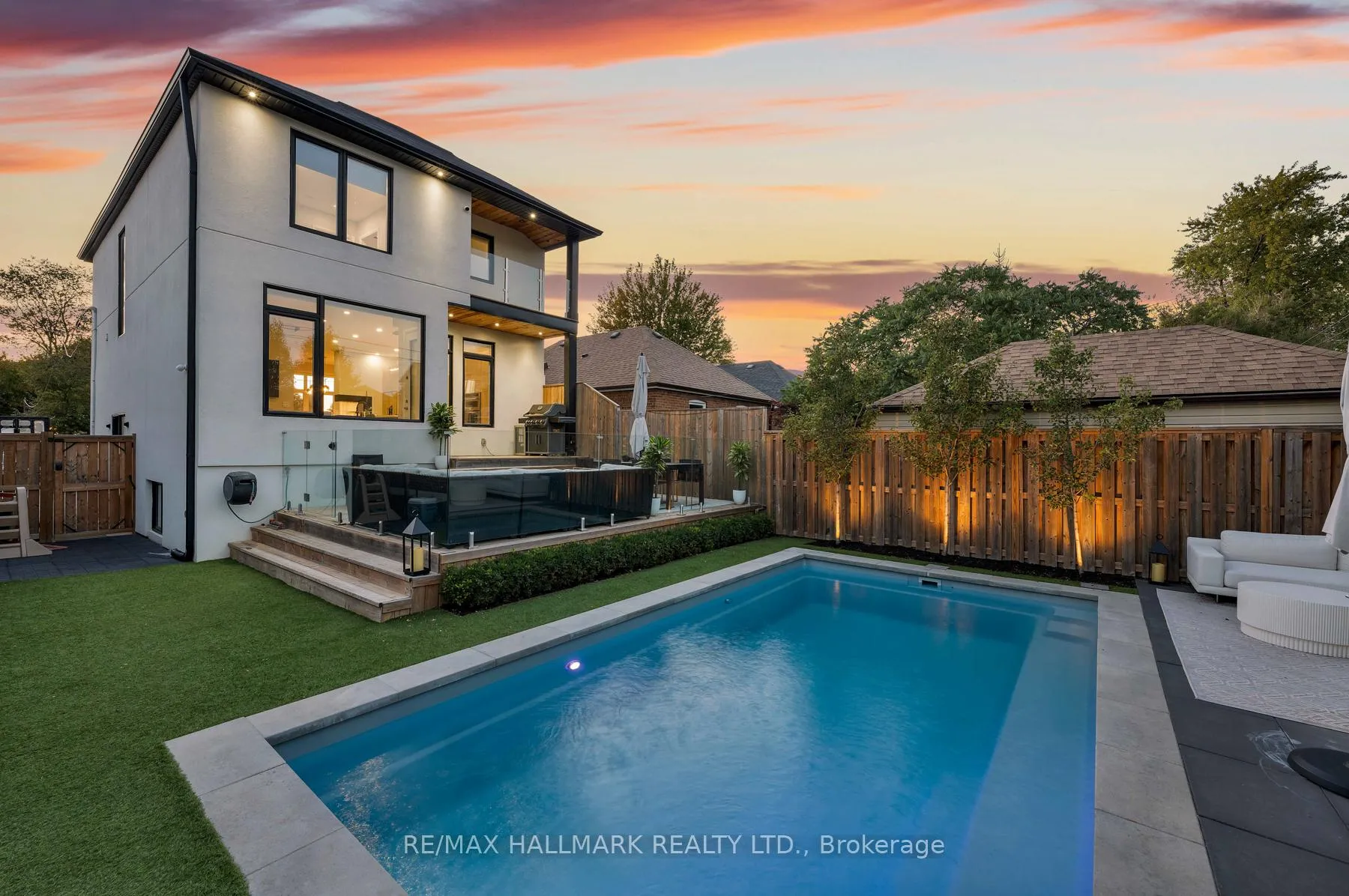 Photo 38 of 53 Northbrook Road, Toronto, East York — HOMEH
