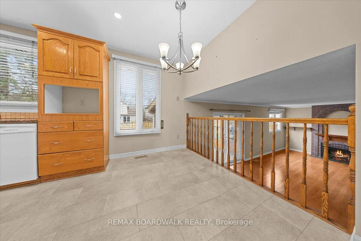 Photo 10 of 1195 St Jerome Crescent, Ottawa, Convent Glen North — HOMEH