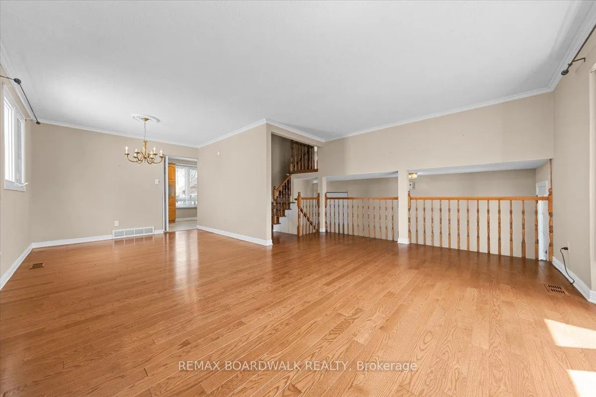 Photo 16 of 1195 St Jerome Crescent, Ottawa, Convent Glen North — HOMEH