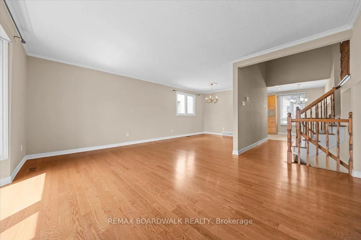 Photo 17 of 1195 St Jerome Crescent, Ottawa, Convent Glen North — HOMEH