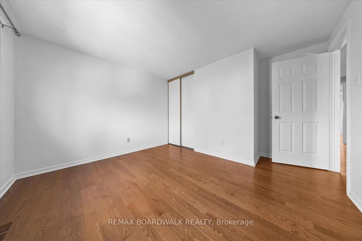 Photo 26 of 1195 St Jerome Crescent, Ottawa, Convent Glen North — HOMEH