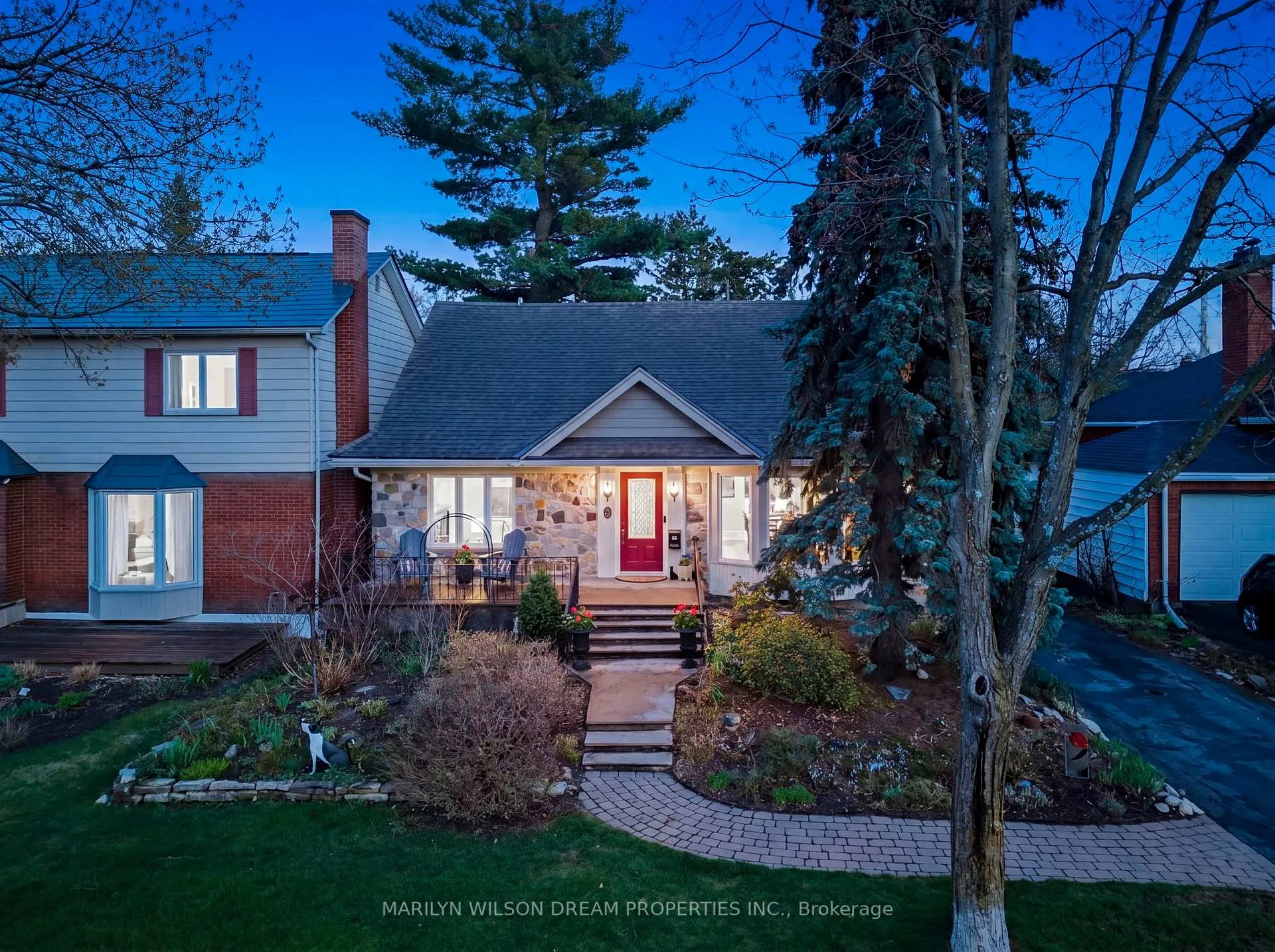 Photo 1 of 16 Avenue Road, Ottawa, Old Ottawa South/Rideau Gardens — HOMEH