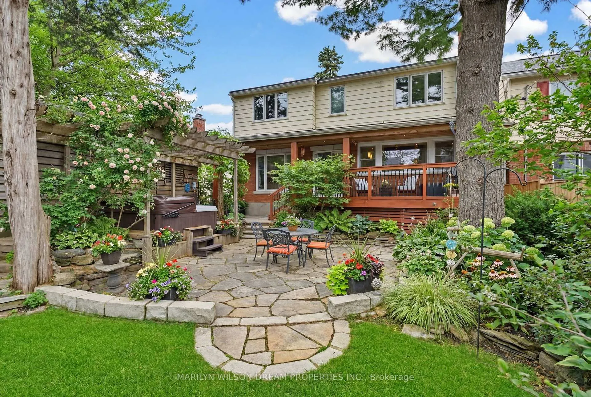 Photo 37 of 16 Avenue Road, Ottawa, Old Ottawa South/Rideau Gardens — HOMEH