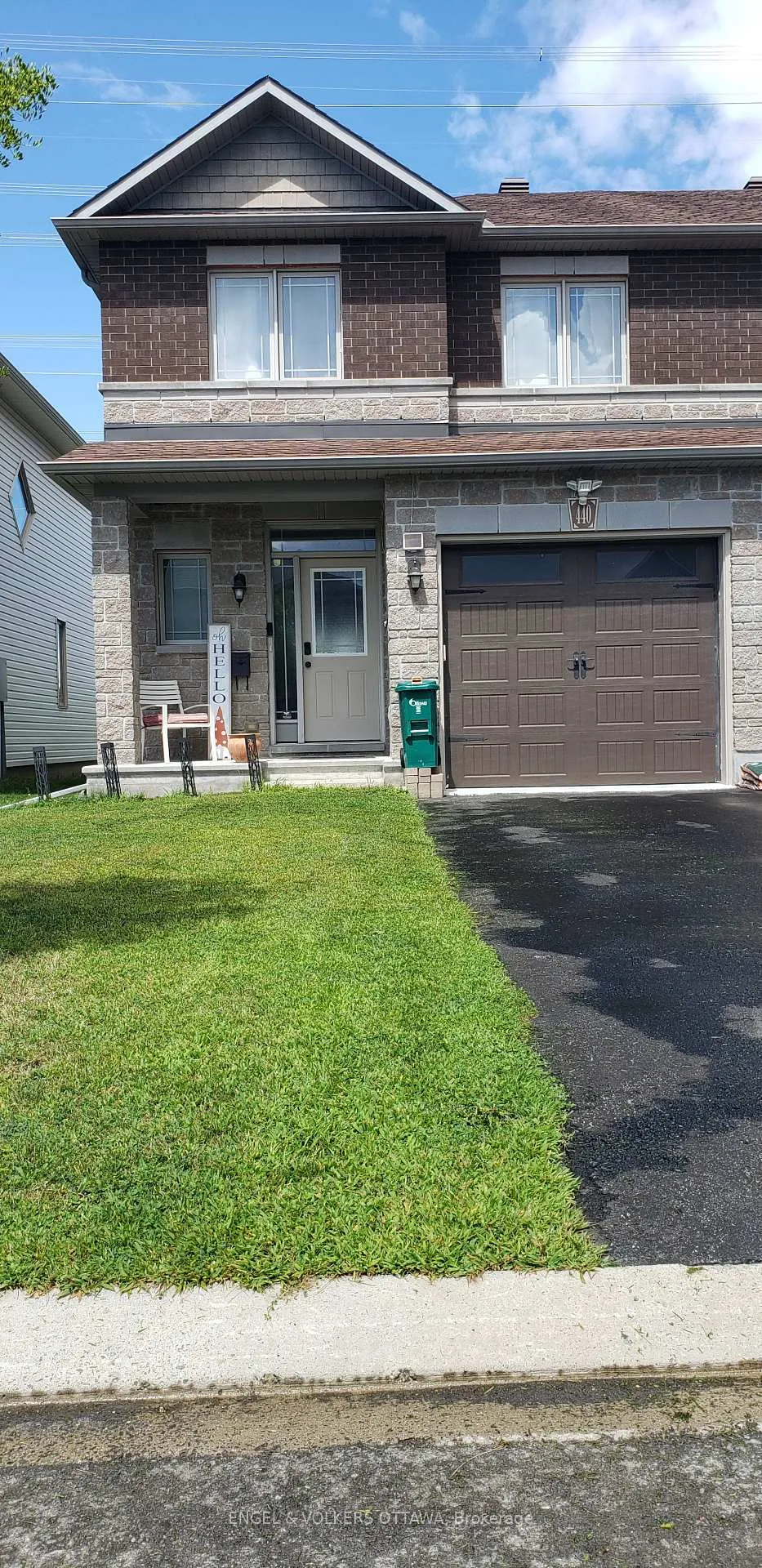 Photo 1 of 440 Barrick Hill Road, Ottawa, Kanata - Emerald Meadows/Trailwest — HOMEH