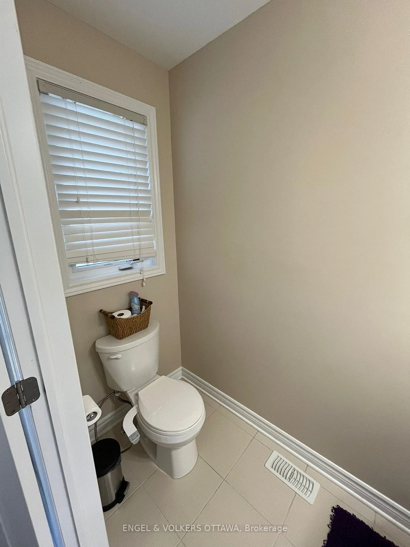Photo 5 of 440 Barrick Hill Road, Ottawa, Kanata - Emerald Meadows/Trailwest — HOMEH