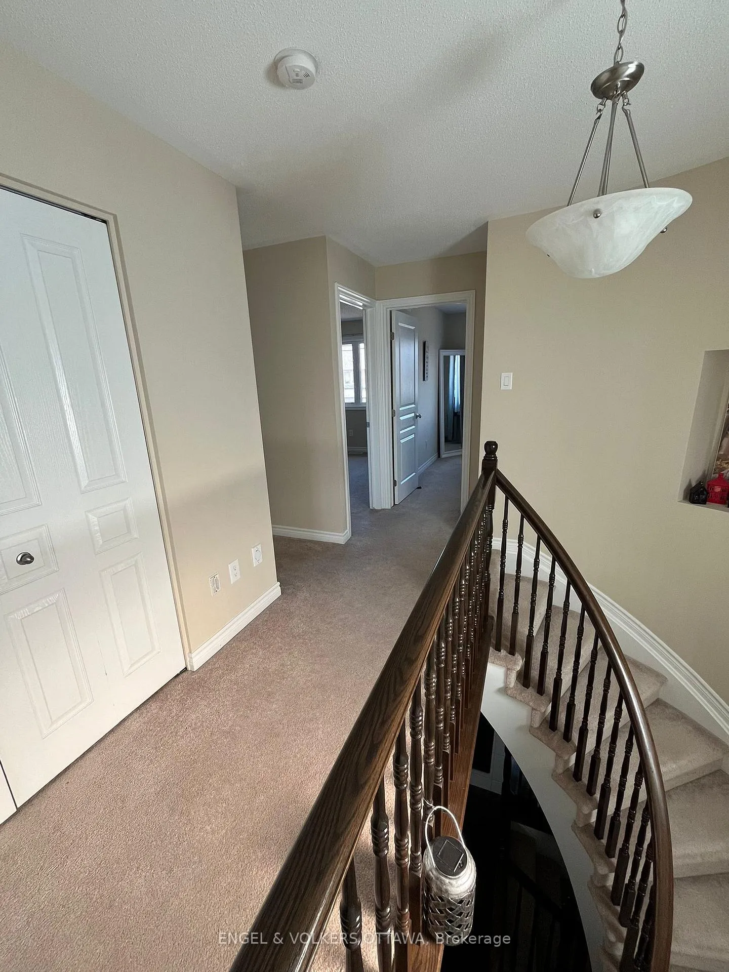 Photo 15 of 440 Barrick Hill Road, Ottawa, Kanata - Emerald Meadows/Trailwest — HOMEH