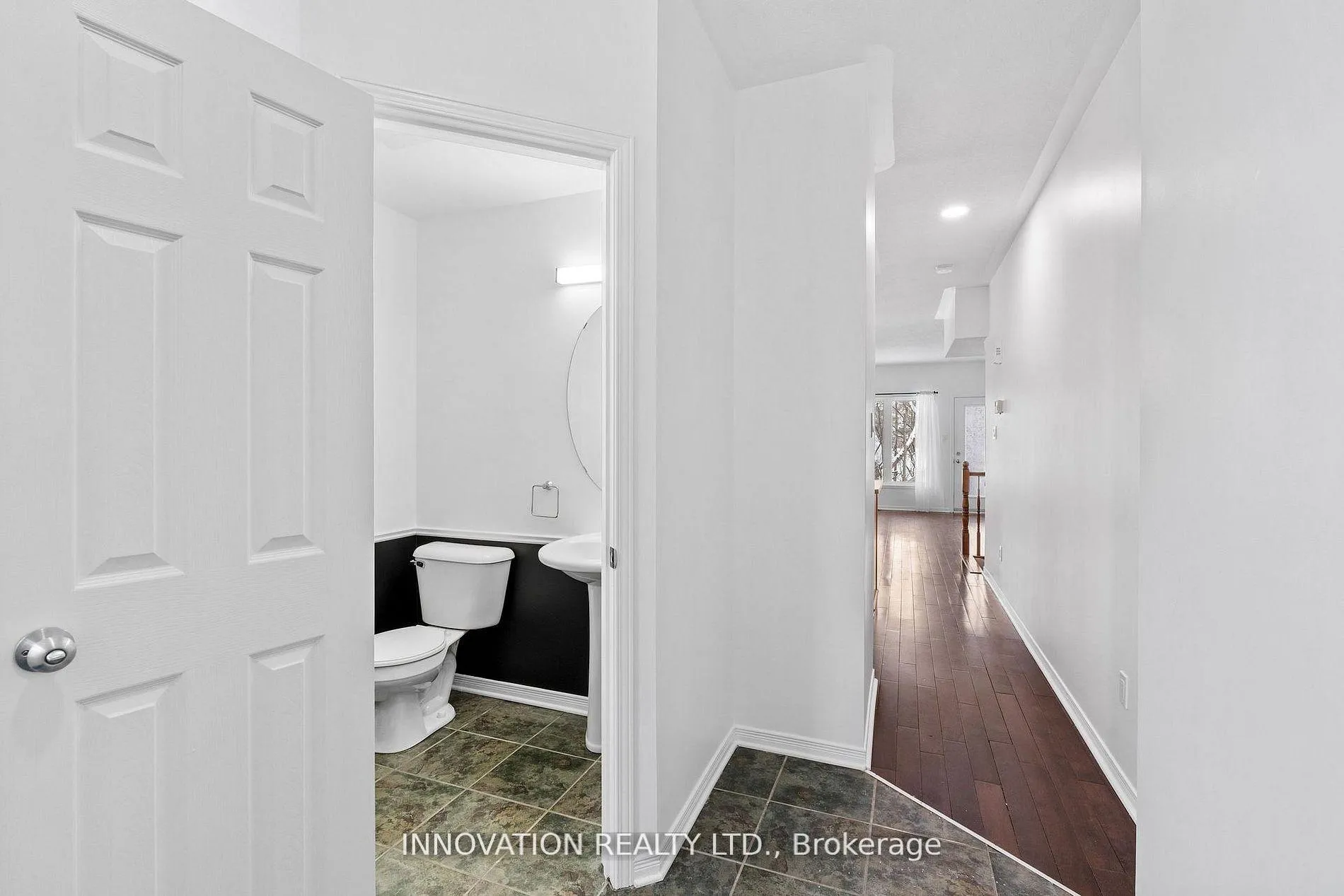 Photo 5 of Unit 9, 1032 Redtail Private, Ottawa, Cyrville — HOMEH