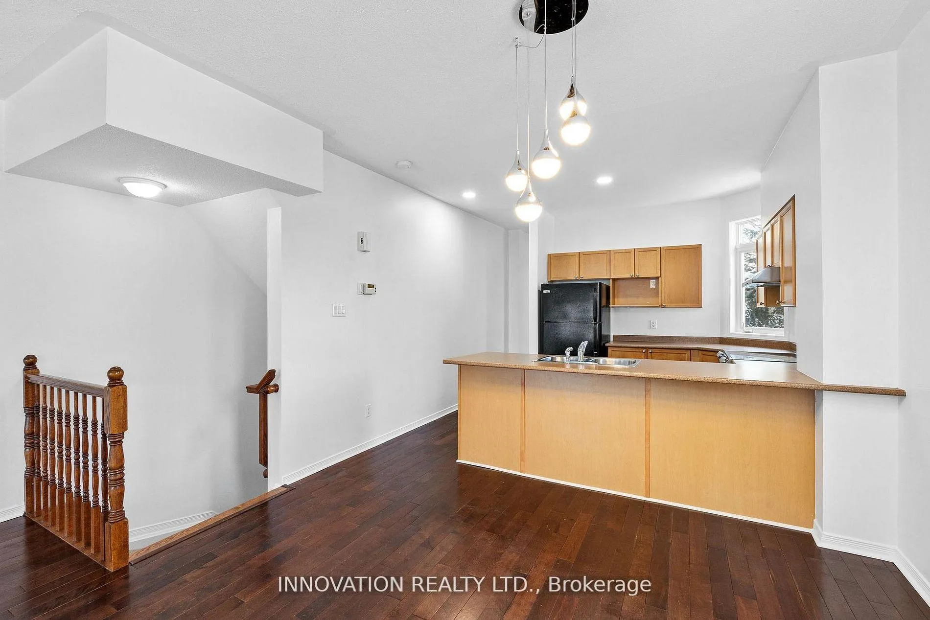 Photo 12 of Unit 9, 1032 Redtail Private, Ottawa, Cyrville — HOMEH
