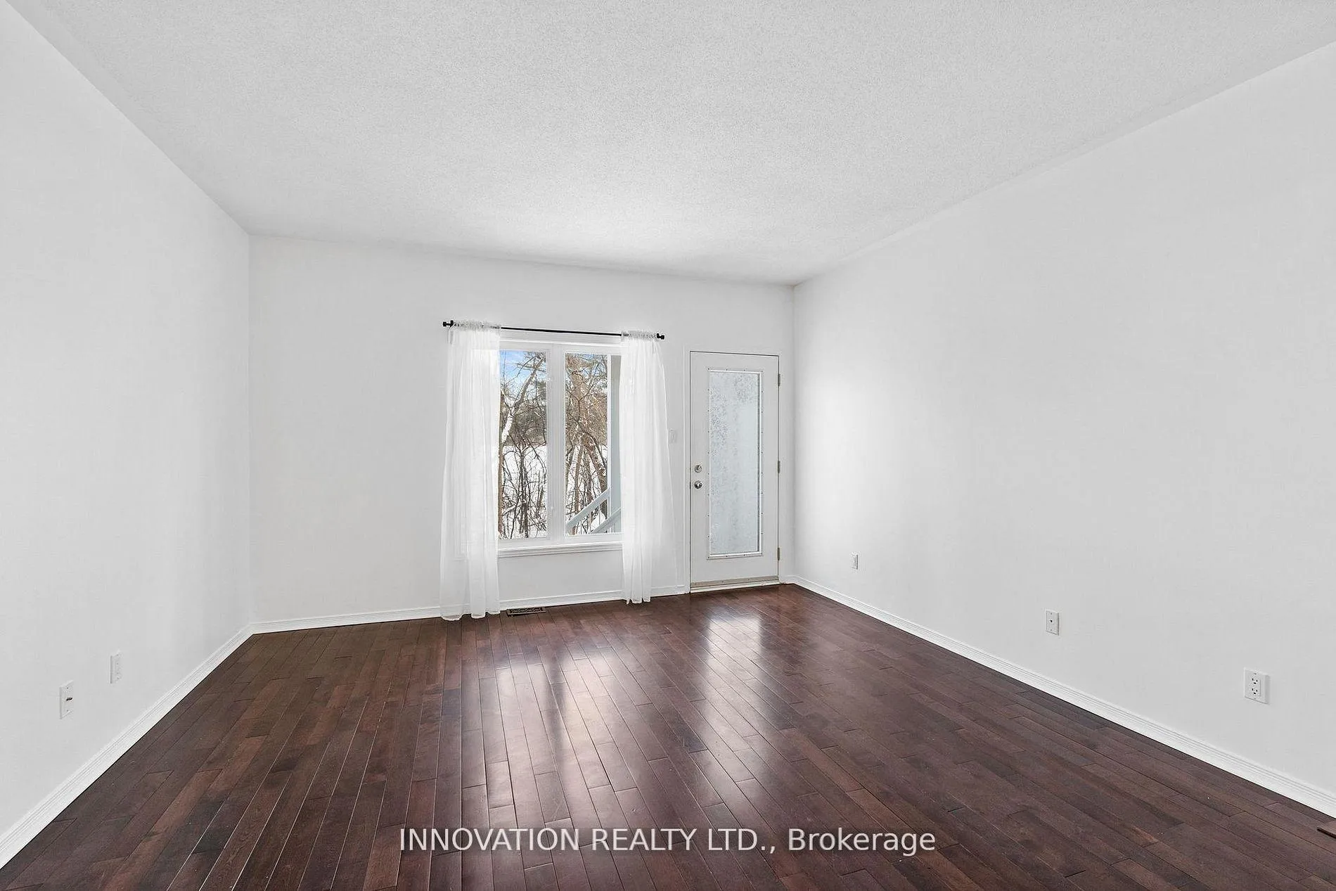 Photo 18 of Unit 9, 1032 Redtail Private, Ottawa, Cyrville — HOMEH