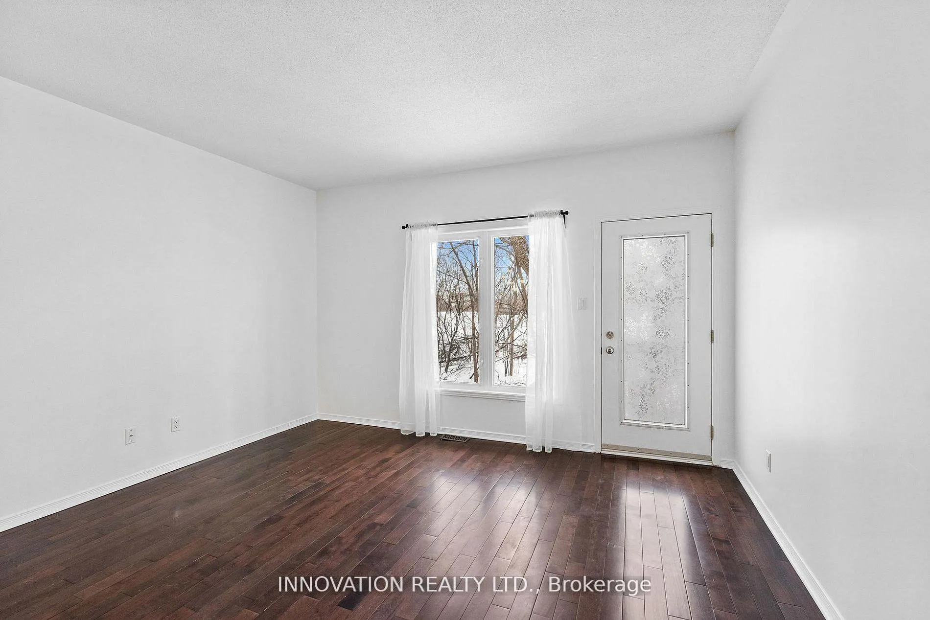 Photo 19 of Unit 9, 1032 Redtail Private, Ottawa, Cyrville — HOMEH