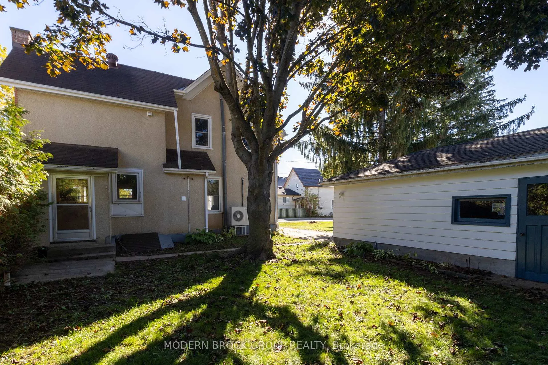 Photo 5 of 44 Havelock Street, Brockville — HOMEH