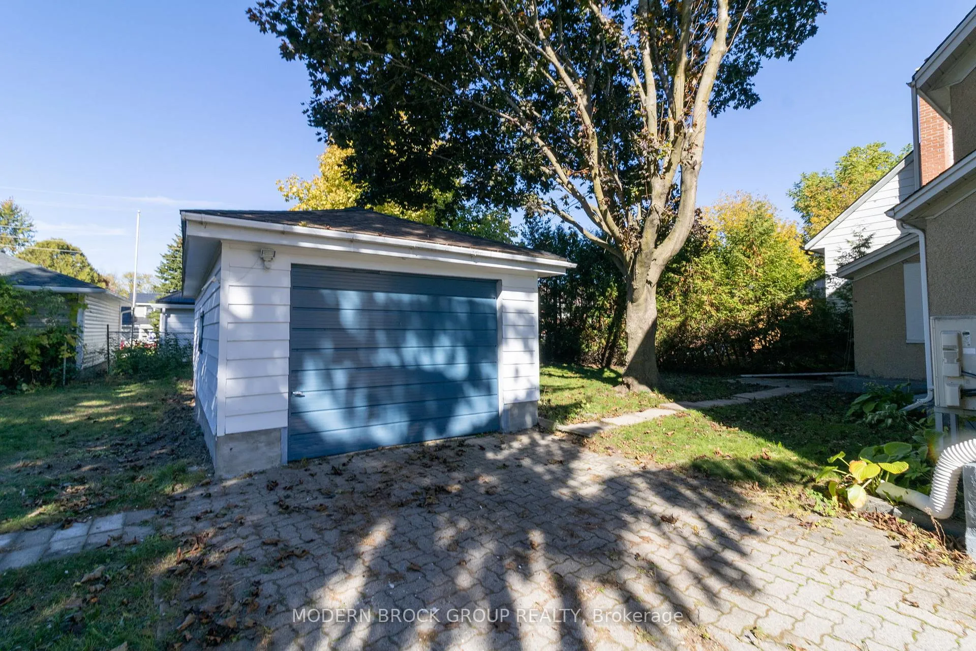 Photo 8 of 44 Havelock Street, Brockville — HOMEH