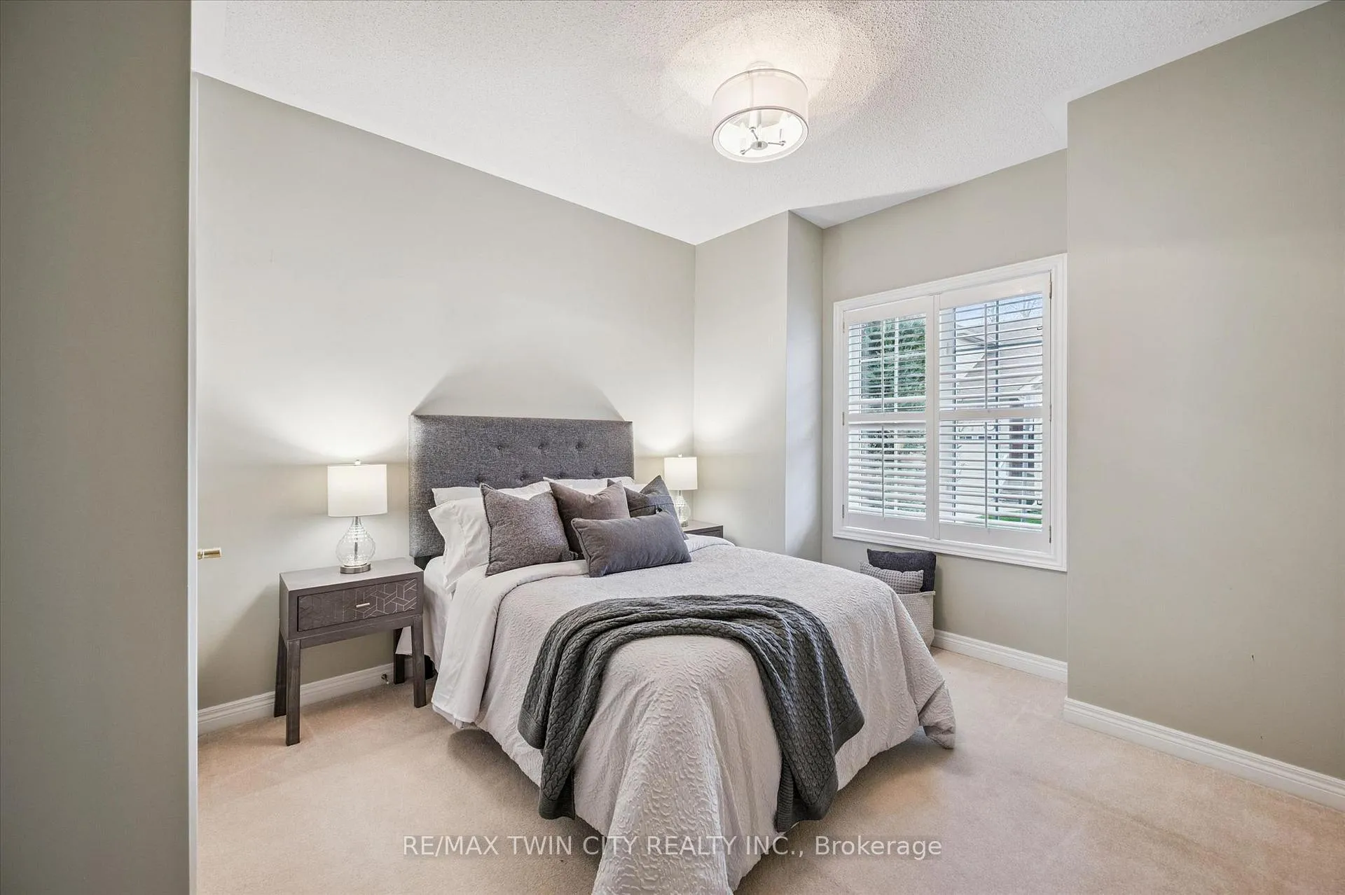 Photo 11 of Unit 9, 100 Idle Creek Drive, Kitchener — HOMEH