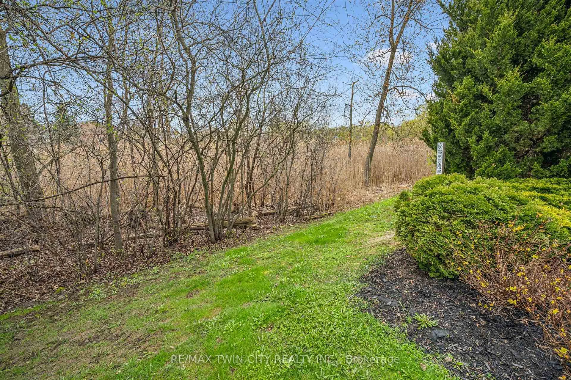 Photo 23 of Unit 9, 100 Idle Creek Drive, Kitchener — HOMEH