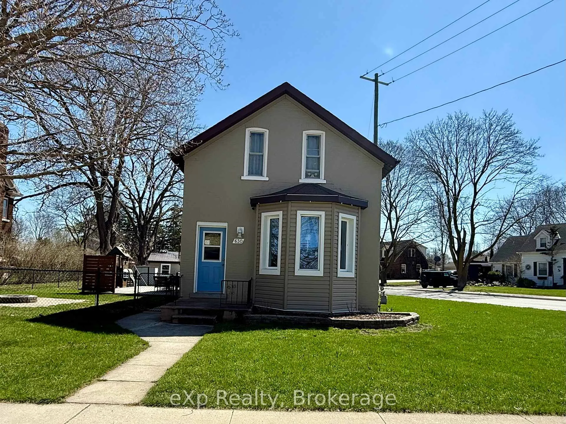 Front of 630 Gibson Street