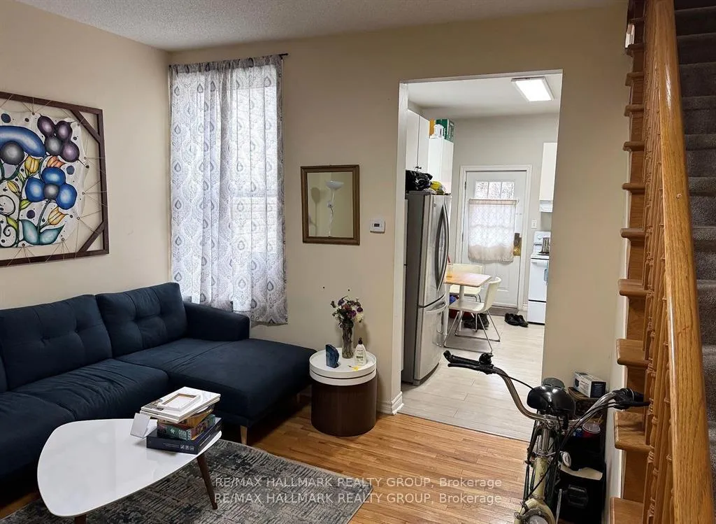 Photo 4 of 480 Cumberland Street, Ottawa, Sandy Hill — HOMEH