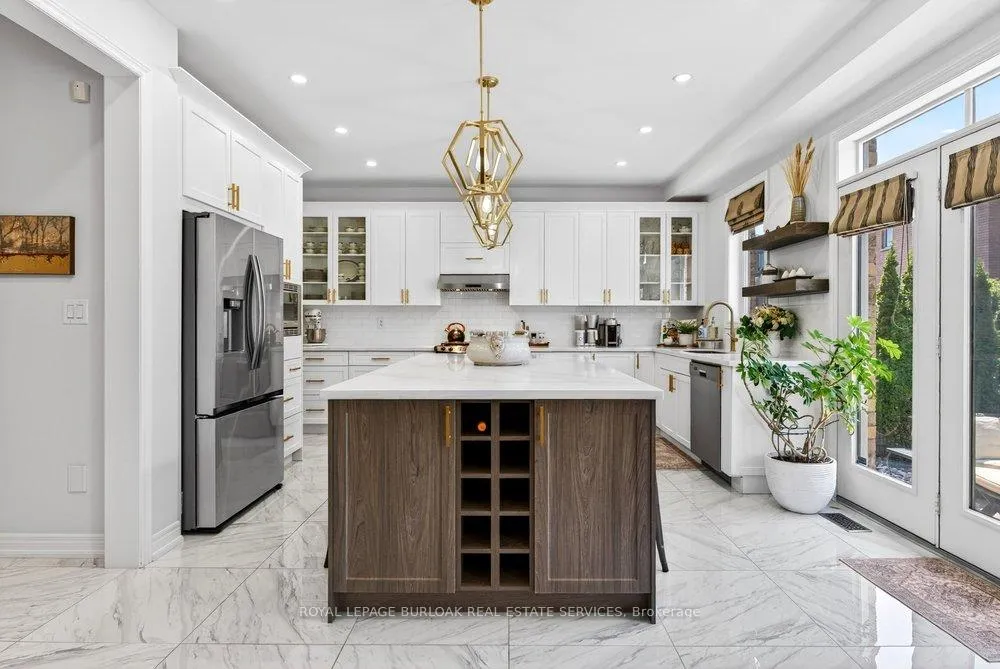 Photo 12 of 4639 Simmons Road, Burlington, Alton — HOMEH