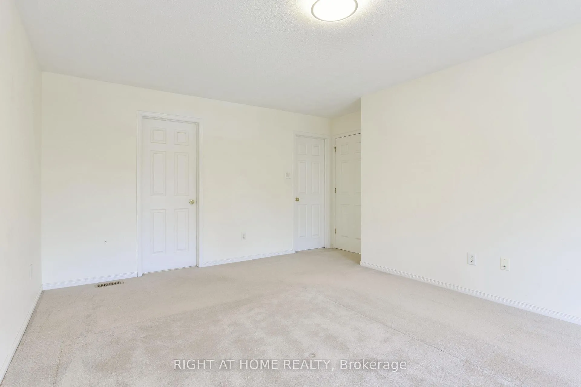 Photo 18 of 11 Cheltonia Way, Ottawa, Kanata - Kanata Lakes/Heritage Hills — HOMEH