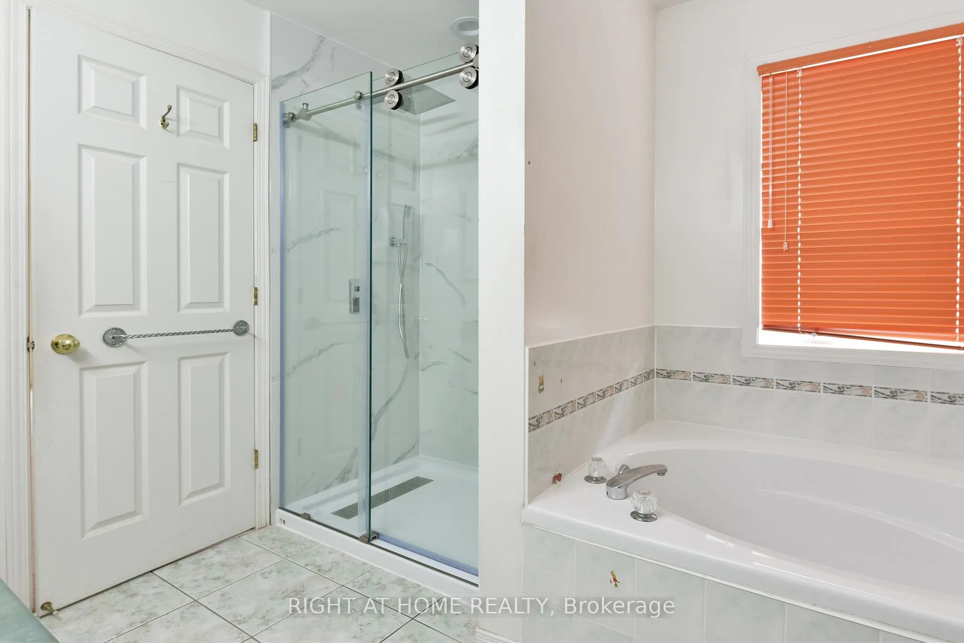 Photo 20 of 11 Cheltonia Way, Ottawa, Kanata - Kanata Lakes/Heritage Hills — HOMEH