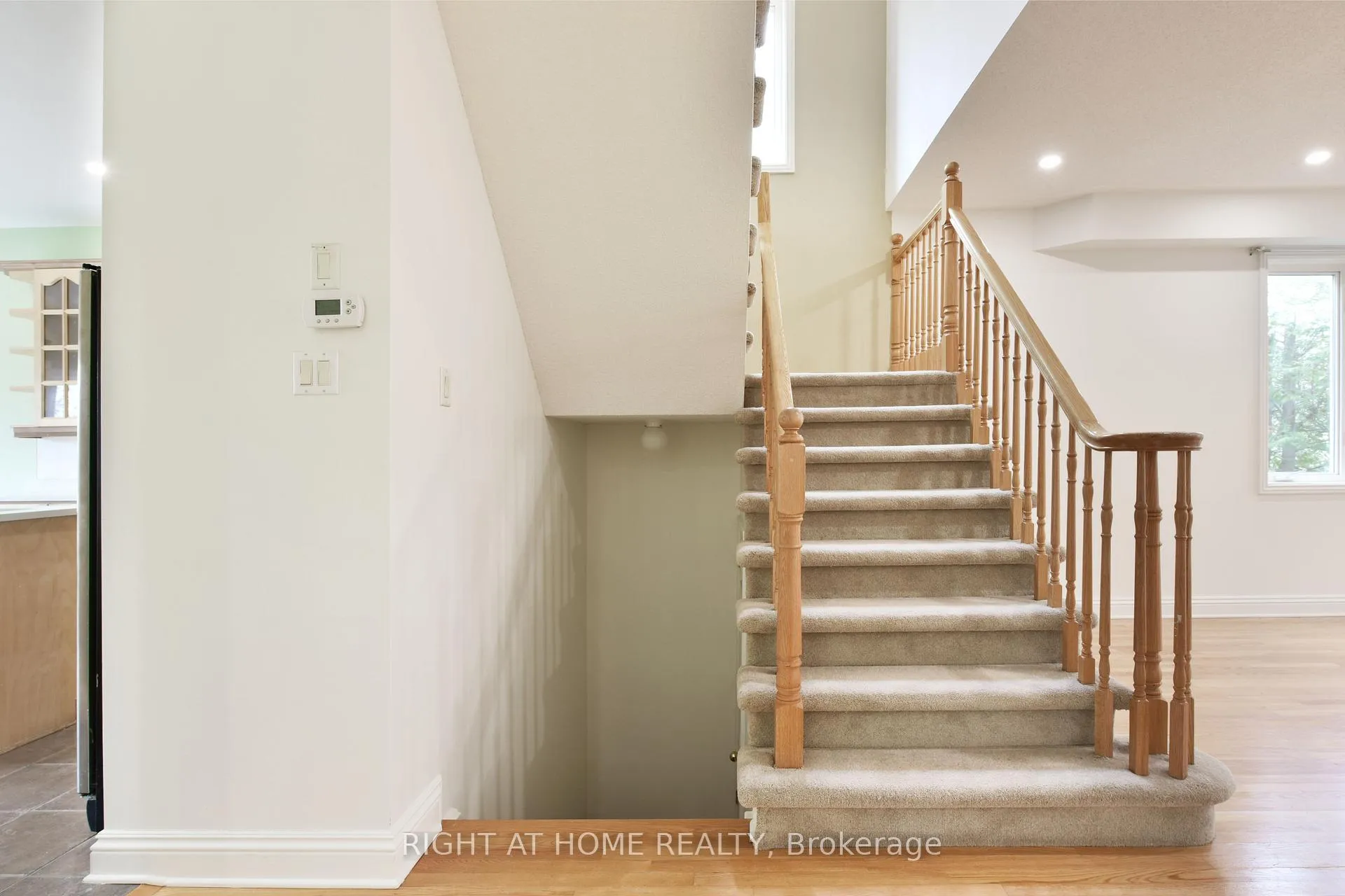 Photo 27 of 11 Cheltonia Way, Ottawa, Kanata - Kanata Lakes/Heritage Hills — HOMEH