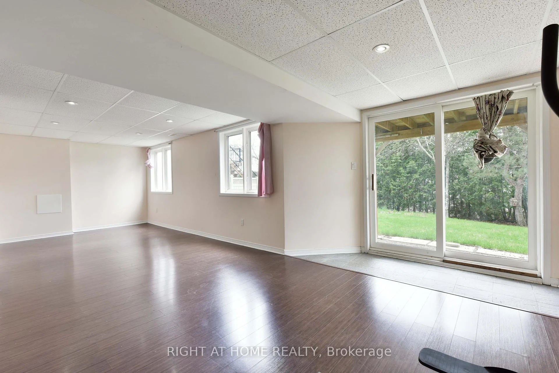 Photo 29 of 11 Cheltonia Way, Ottawa, Kanata - Kanata Lakes/Heritage Hills — HOMEH