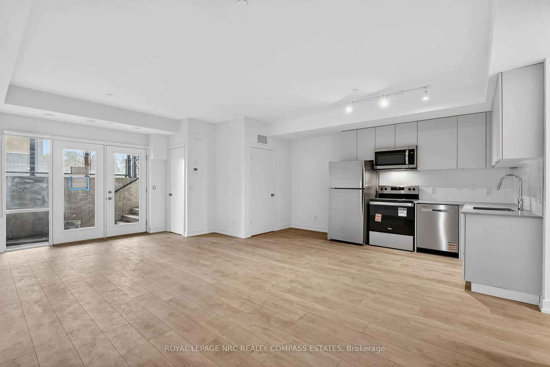 Photo 1 of Unit 108B, 16 Melbourne Avenue, St. Catharines, E. Chester — HOMEH
