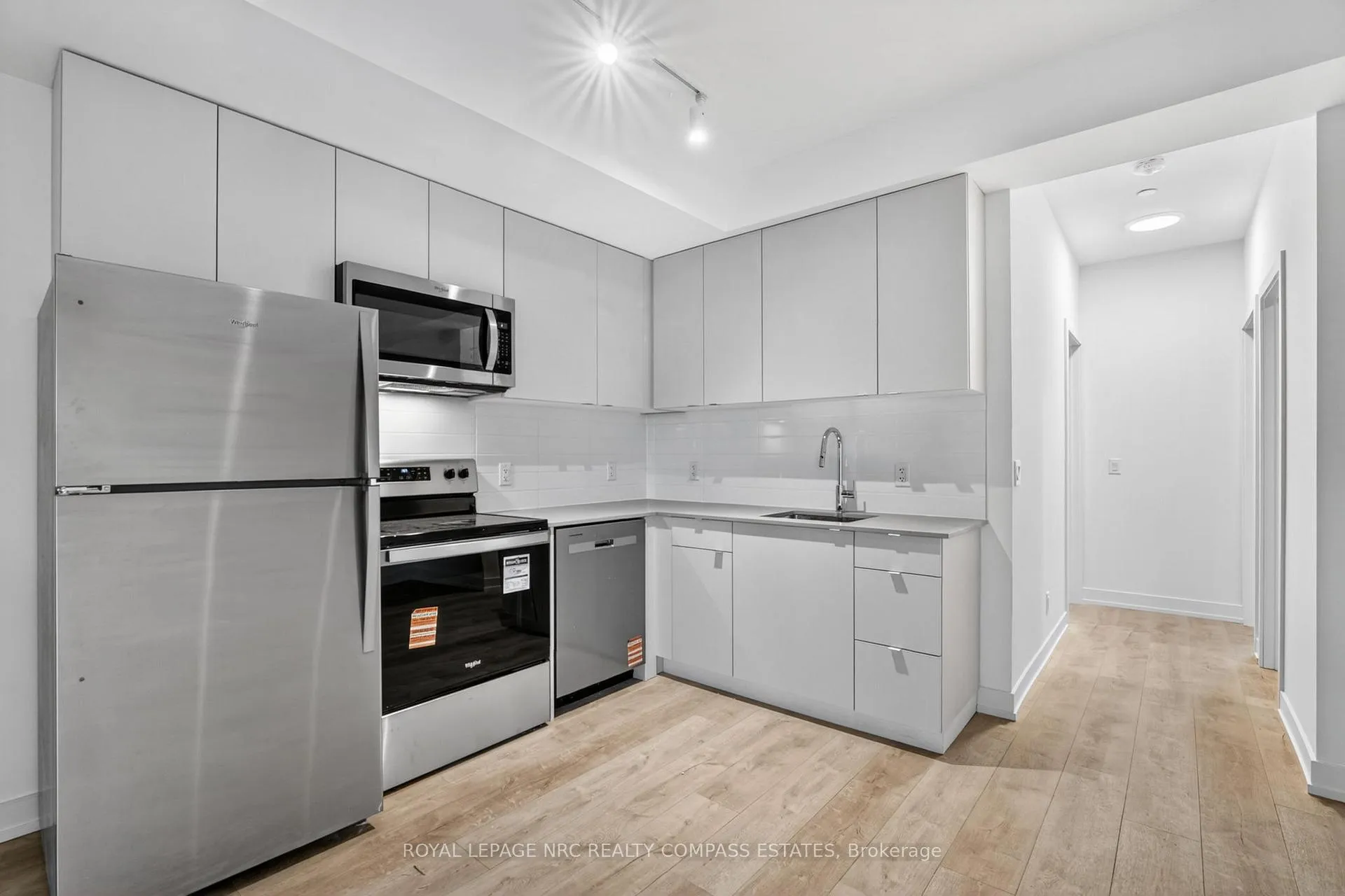 Photo 4 of Unit 108B, 16 Melbourne Avenue, St. Catharines, E. Chester — HOMEH