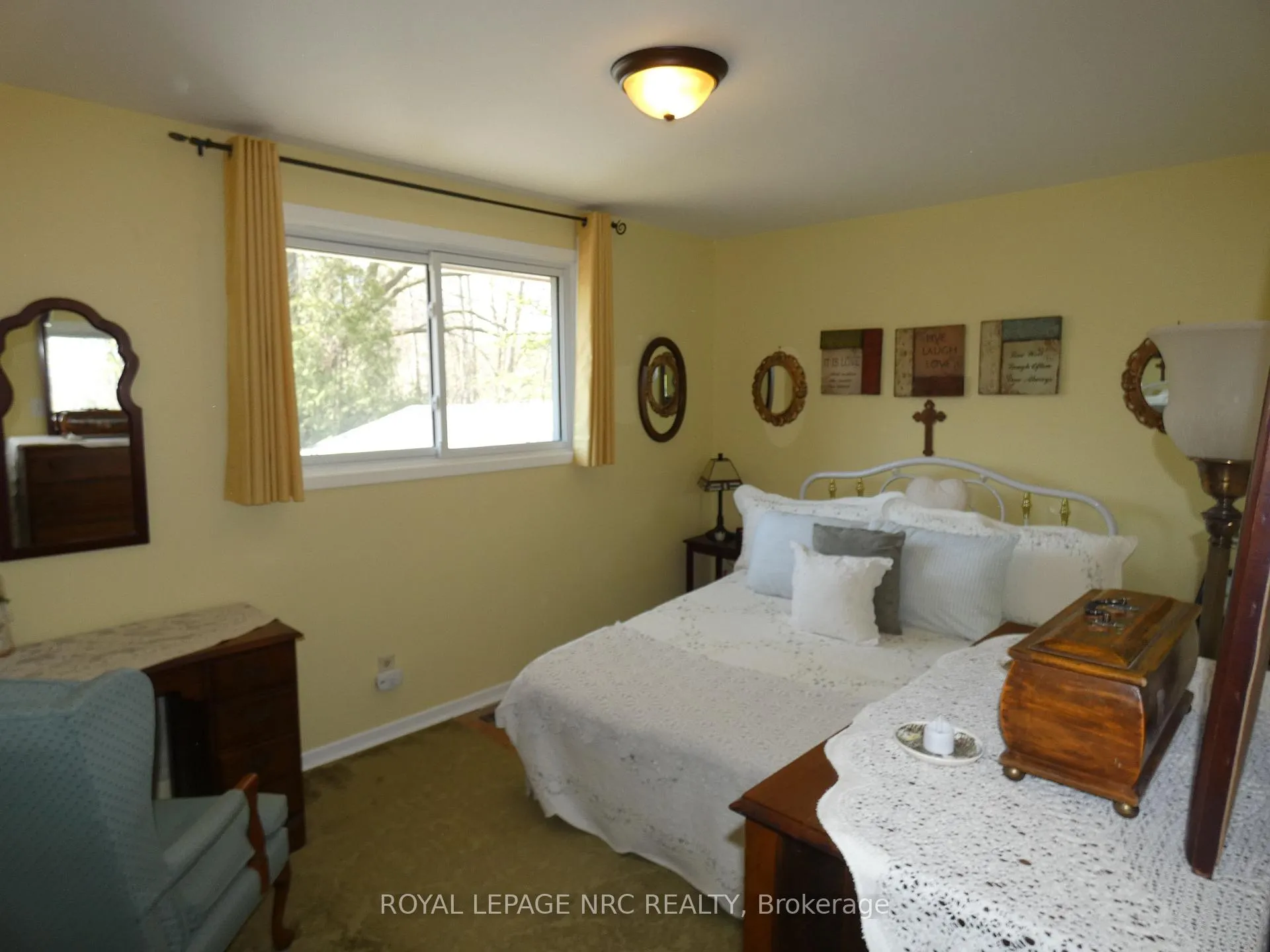 Photo 10 of 2909 Henley Avenue, Niagara Falls, Church's Lane — HOMEH