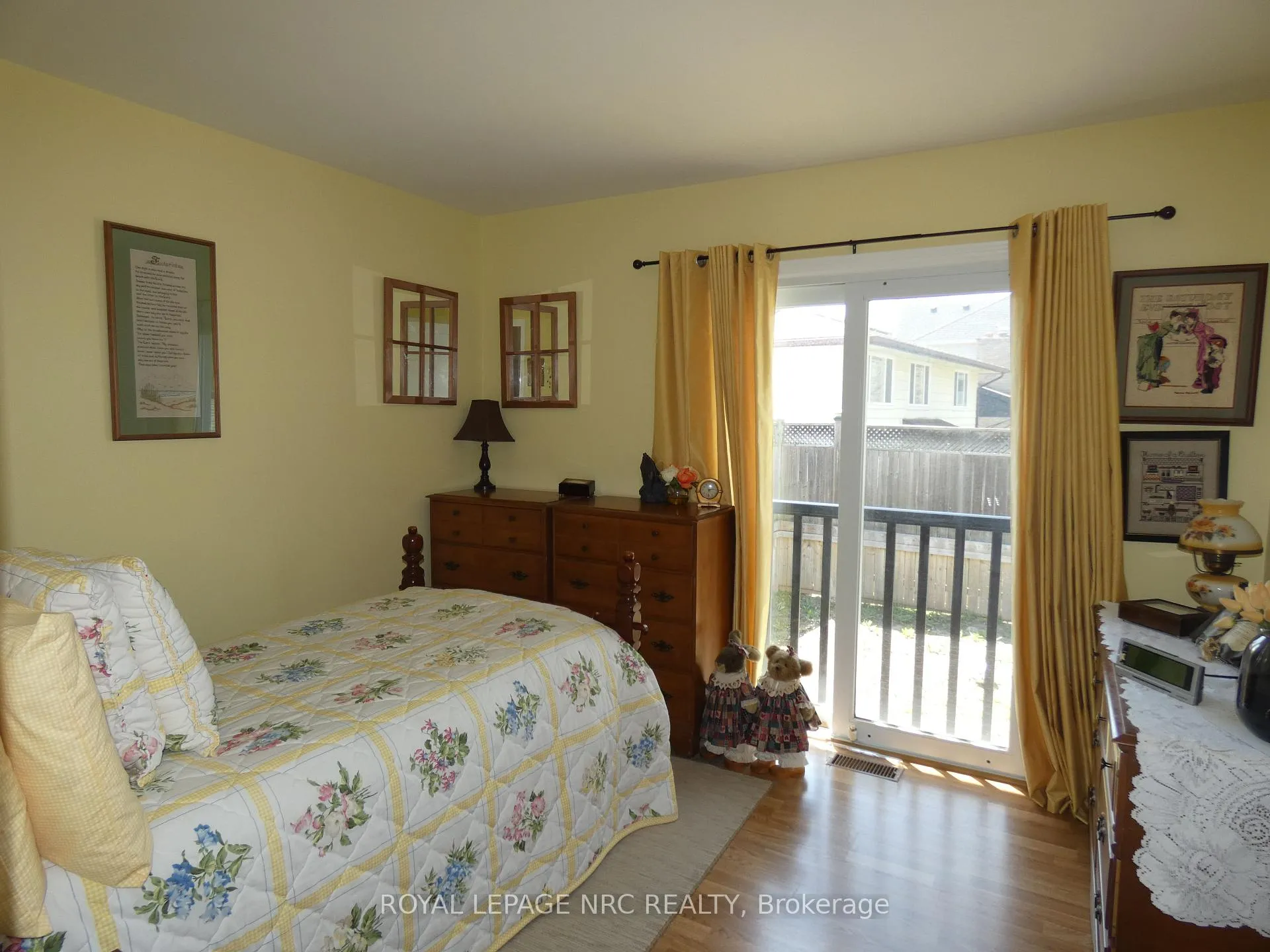 Photo 12 of 2909 Henley Avenue, Niagara Falls, Church's Lane — HOMEH