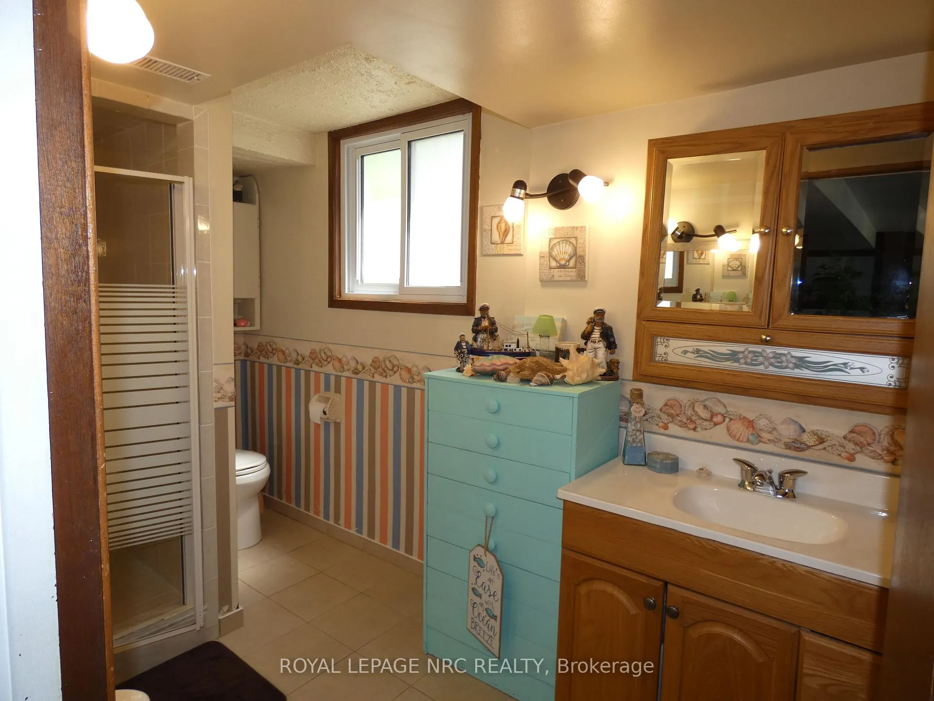 Photo 15 of 2909 Henley Avenue, Niagara Falls, Church's Lane — HOMEH