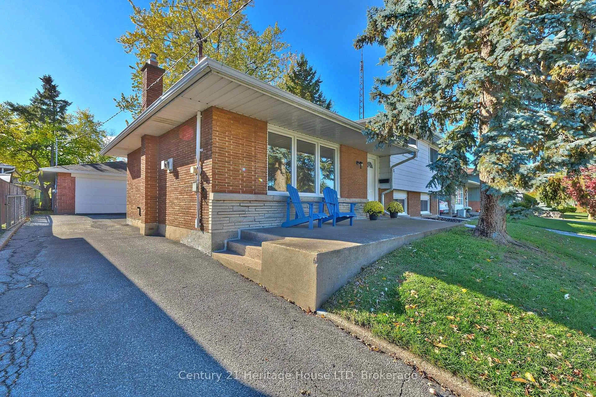 Photo 2 of 148 Champlain Drive, Fort Erie, Central — HOMEH
